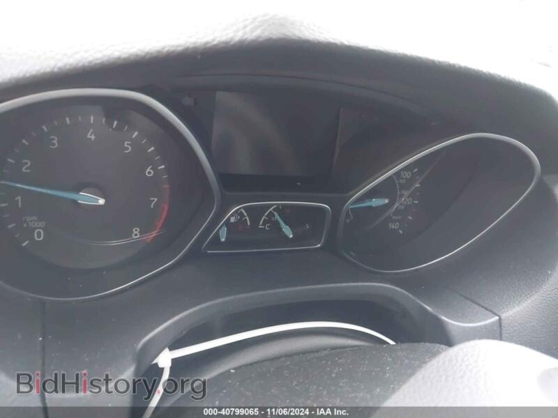 2017 Ford FOCUS (VIN 1FADP3K2XHL201692) — фото 7 из 19