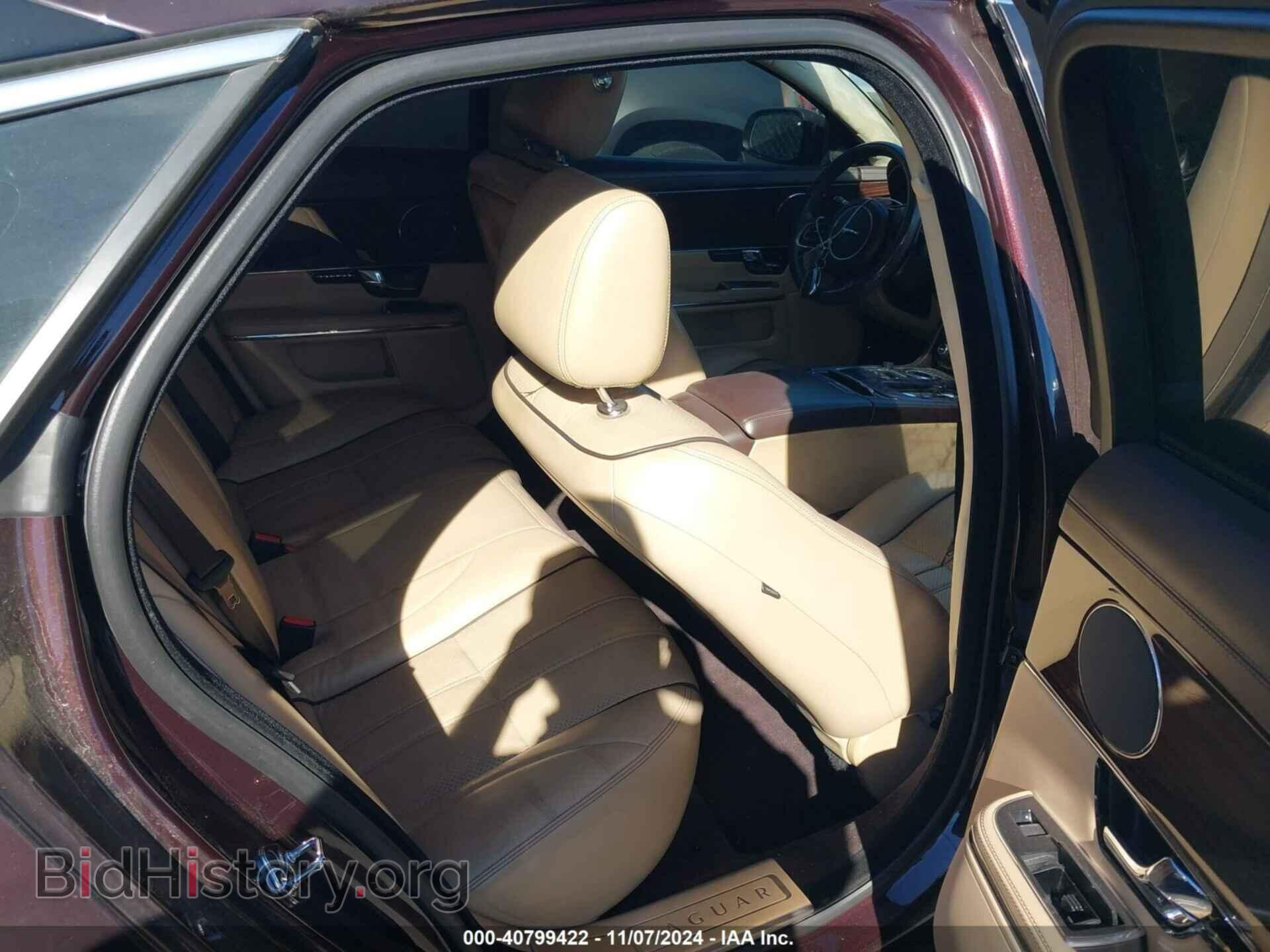 2011 JAGUAR XJ - VIN: SAJWA1CB8BLV05958 - Фото 8