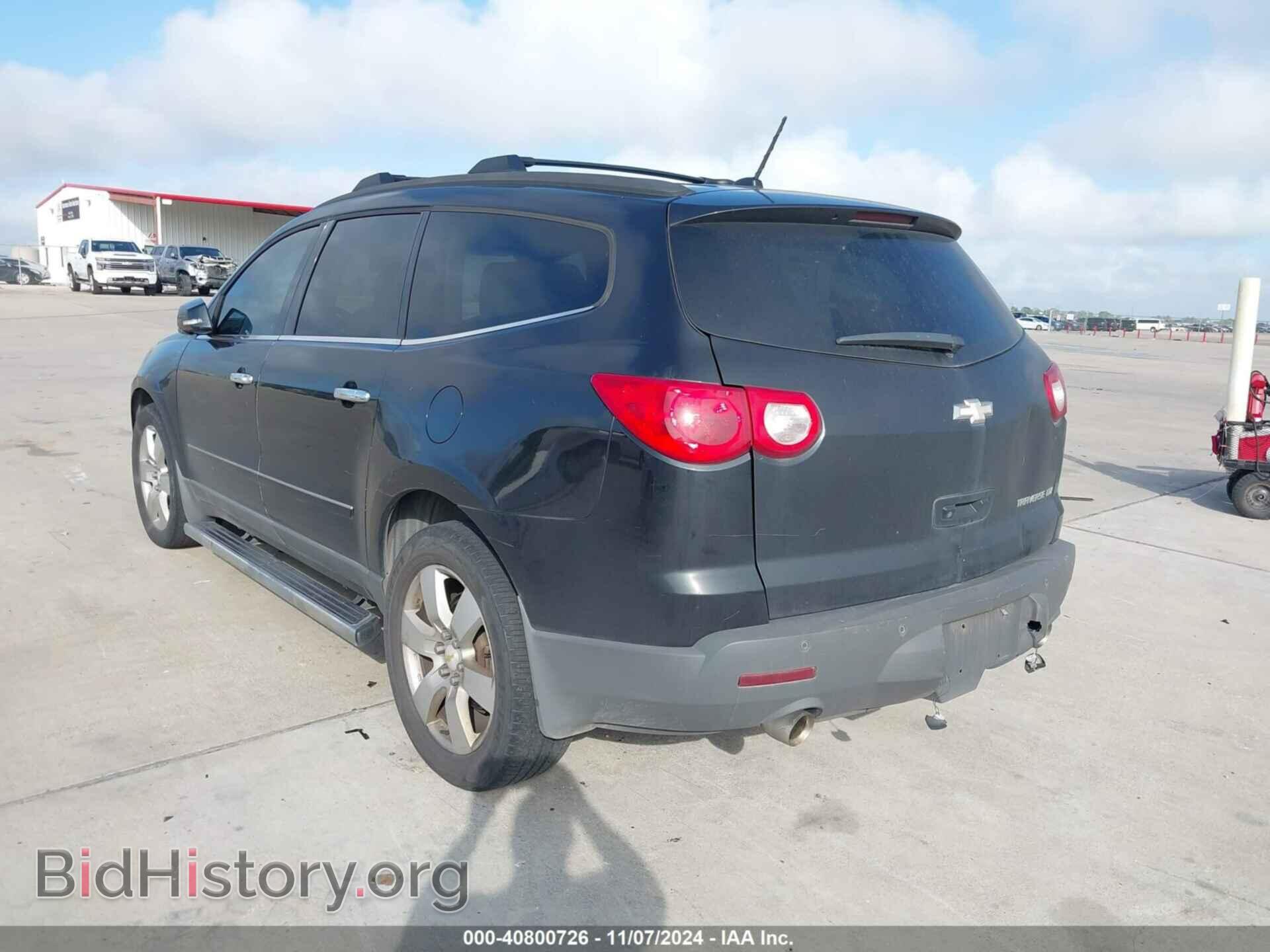 2012 CHEVROLET TRAVERSE - VIN: 1GNKRLED0CJ131804 - Фото 3