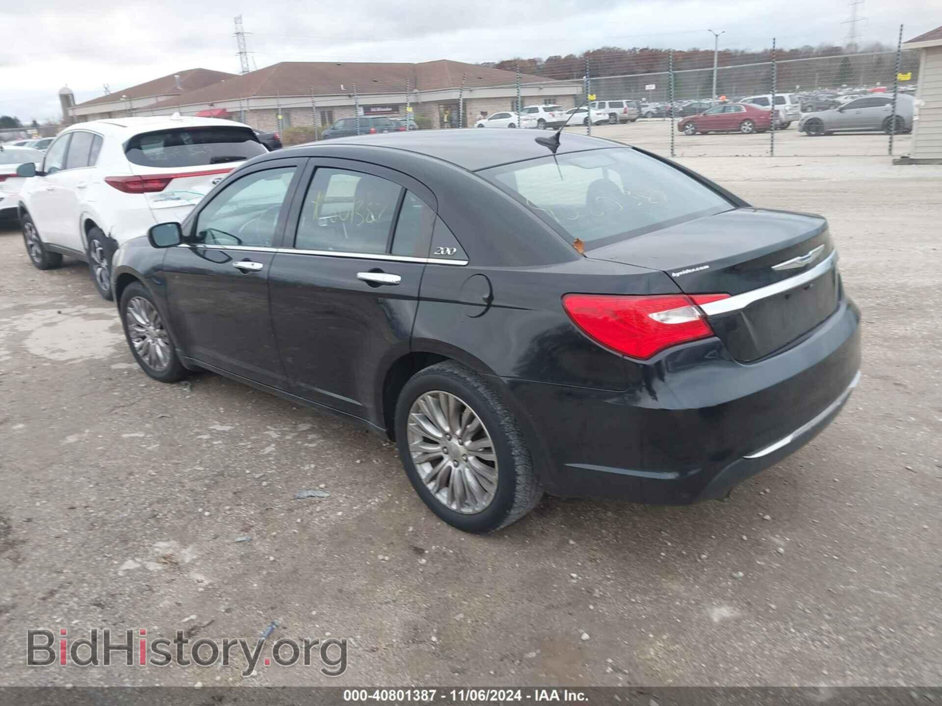 2011 CHRYSLER 200 - VIN: 1C3BC2FG4BN607142 - Фото 3