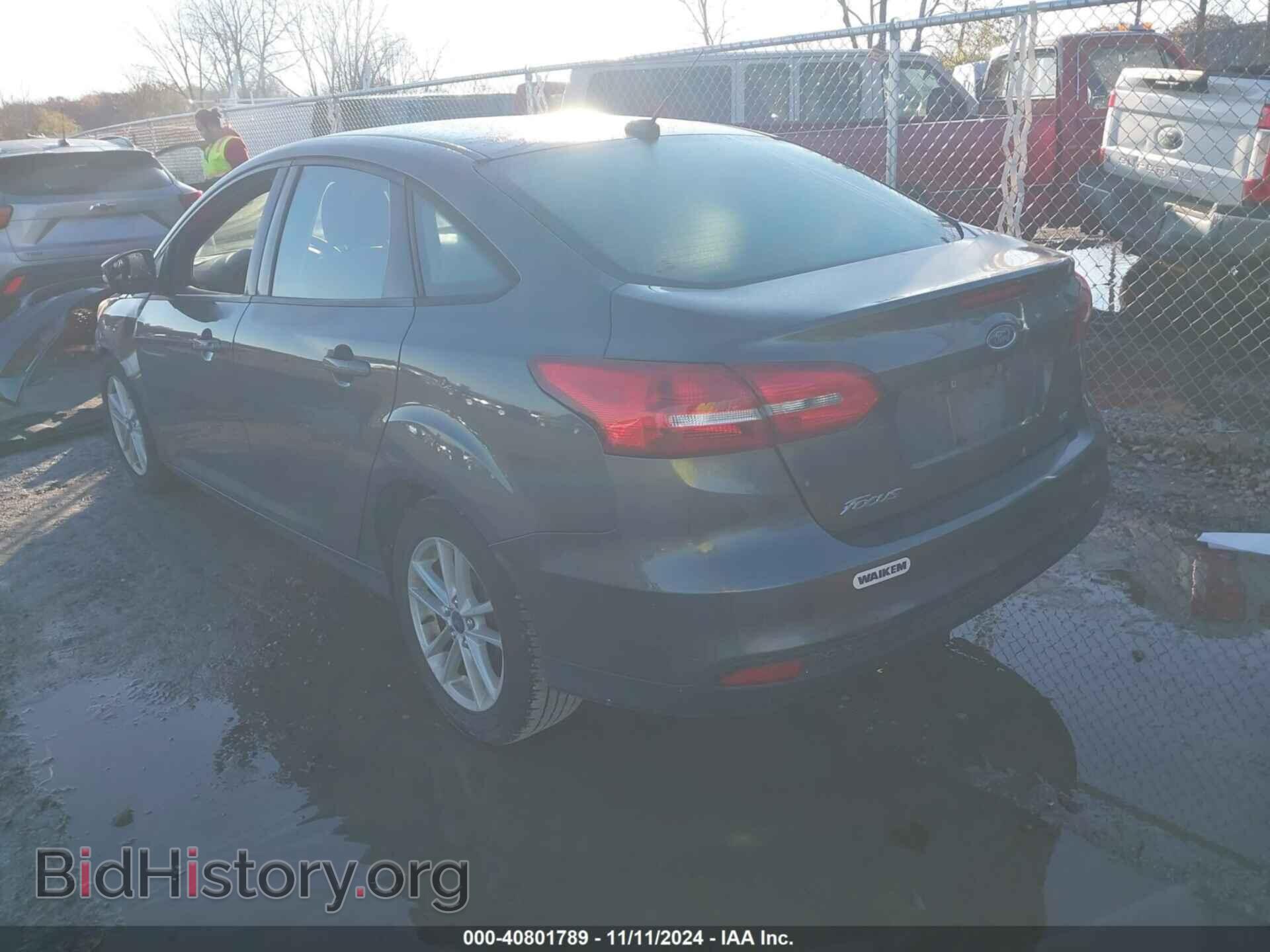 2017 FORD FOCUS - VIN: 1FADP3F2XHL302774 - Photo 3