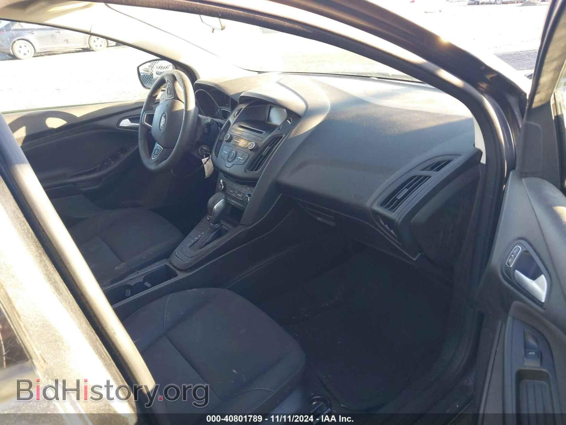 2017 FORD FOCUS - VIN: 1FADP3F2XHL302774 - Photo 5