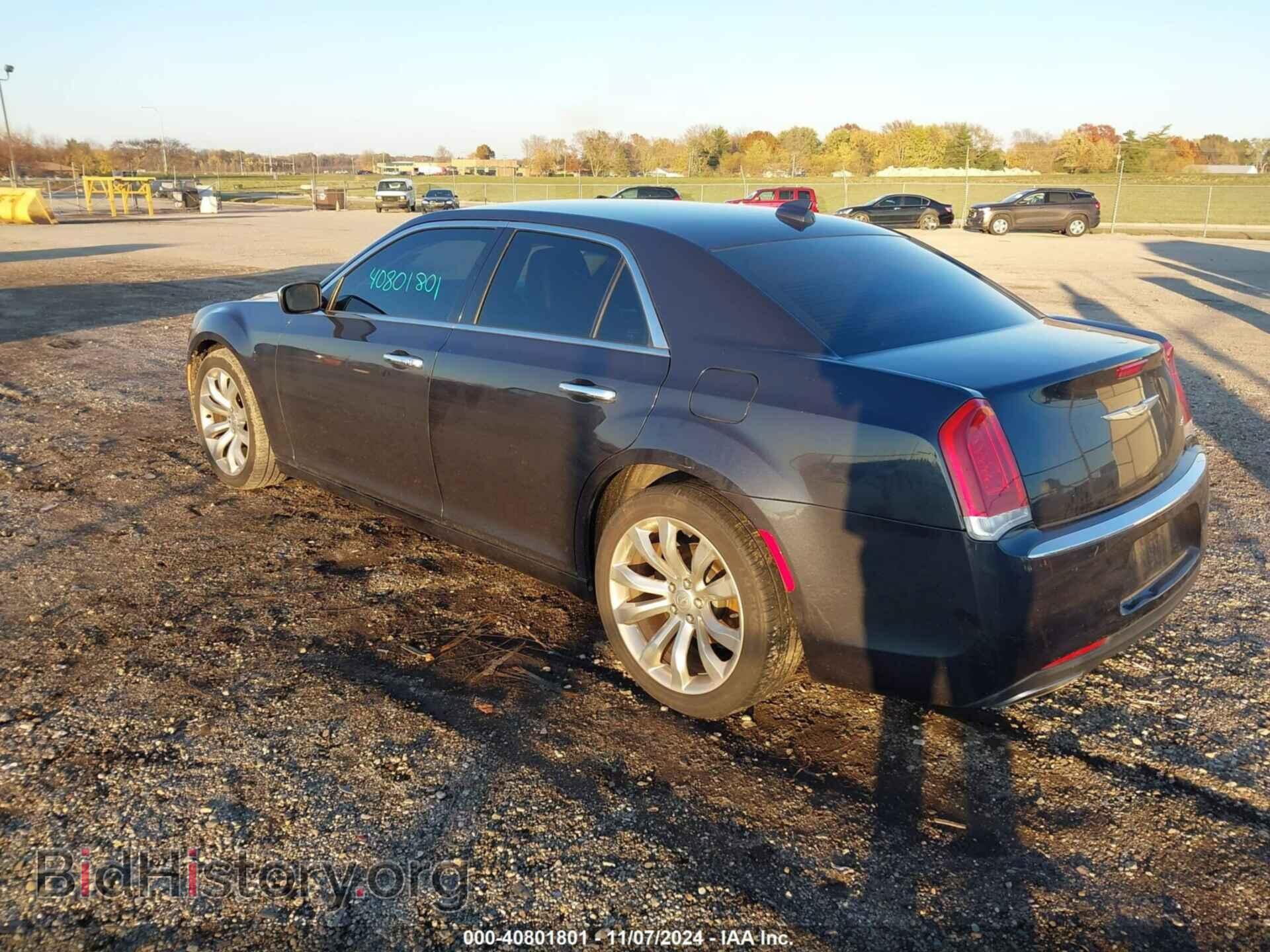 2018 CHRYSLER 300 - VIN: 2C3CCAEG2JH159460 - Фото 3