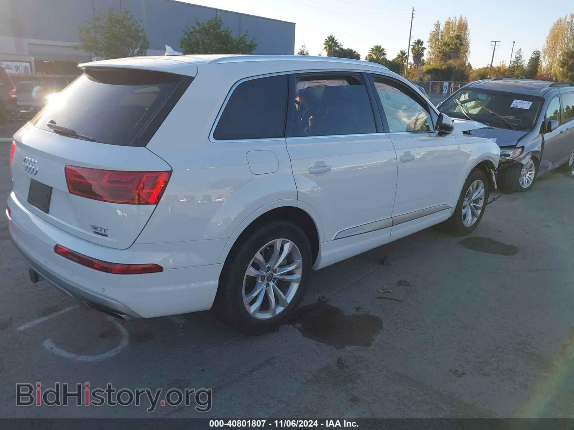 2018 AUDI Q7 - VIN: WA1LAAF72JD048091 - Фото 4