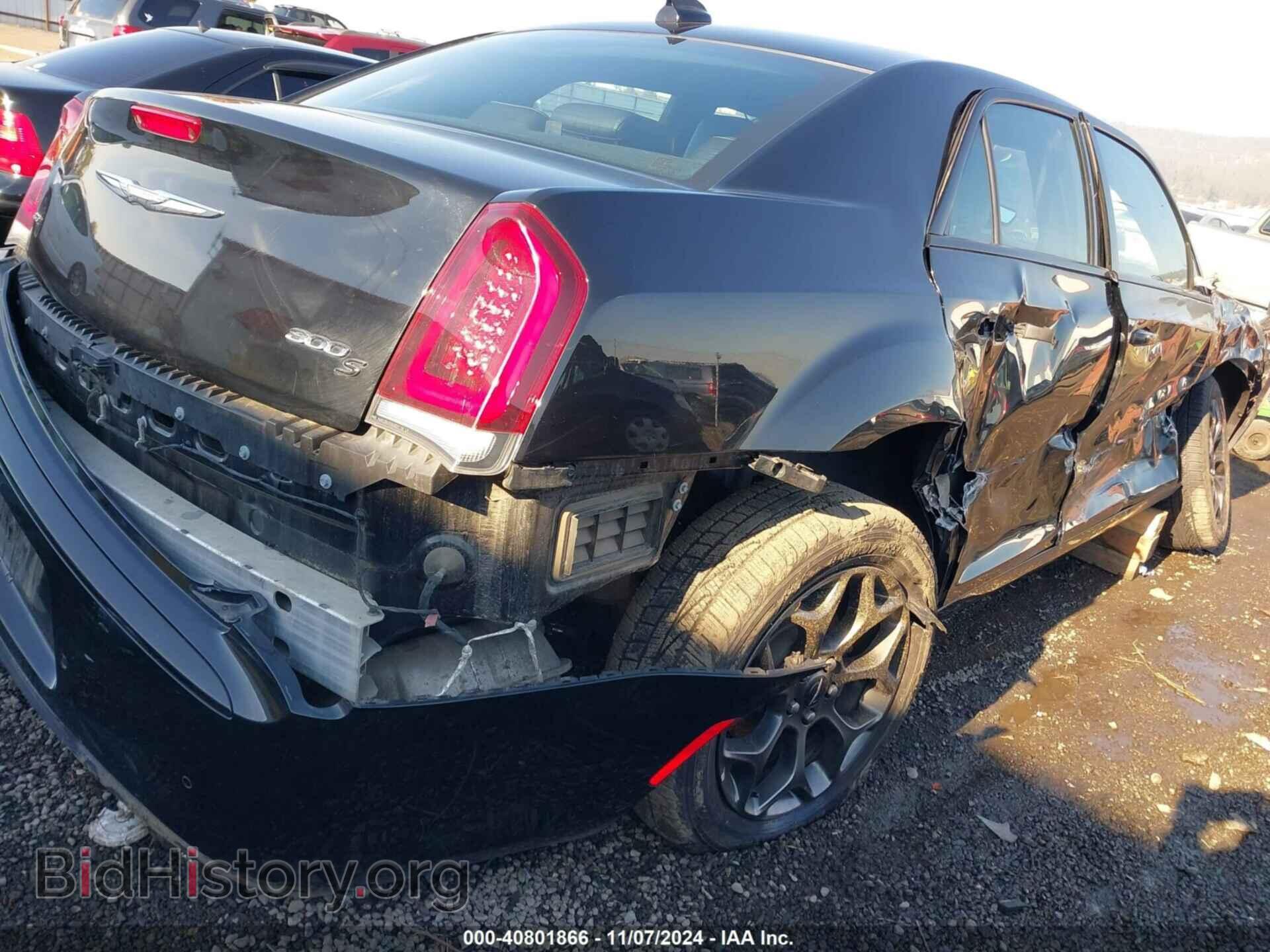 2018 CHRYSLER 300 - VIN: 2C3CCAGG3JH241050 - Фото 6