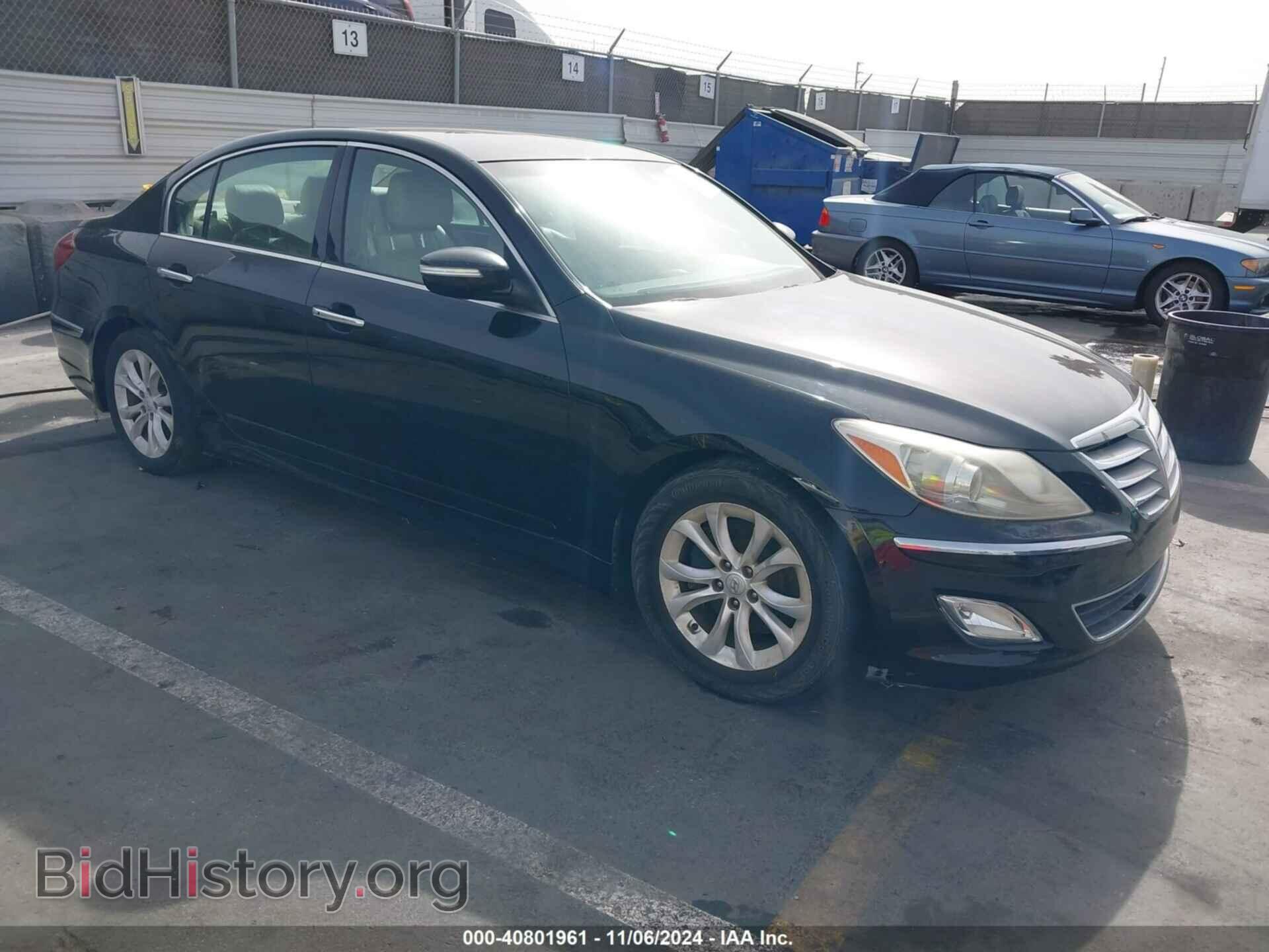 Photo KMHGC4DD3DU215554 - HYUNDAI GENESIS 2013