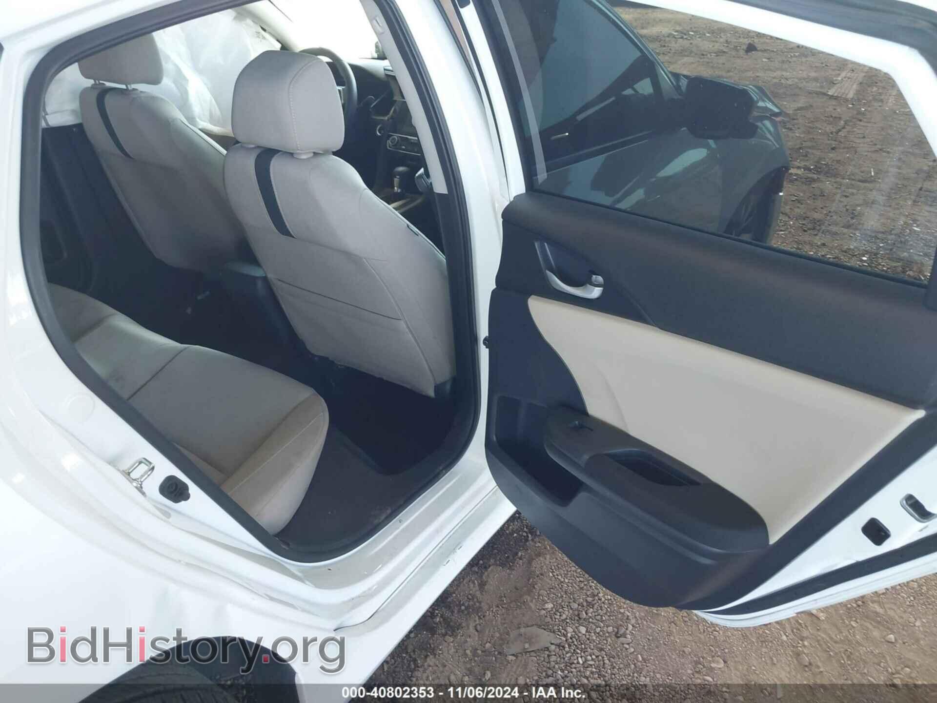 2017 HONDA CIVIC - VIN: 19XFC2F76HE017714 - Фото 8