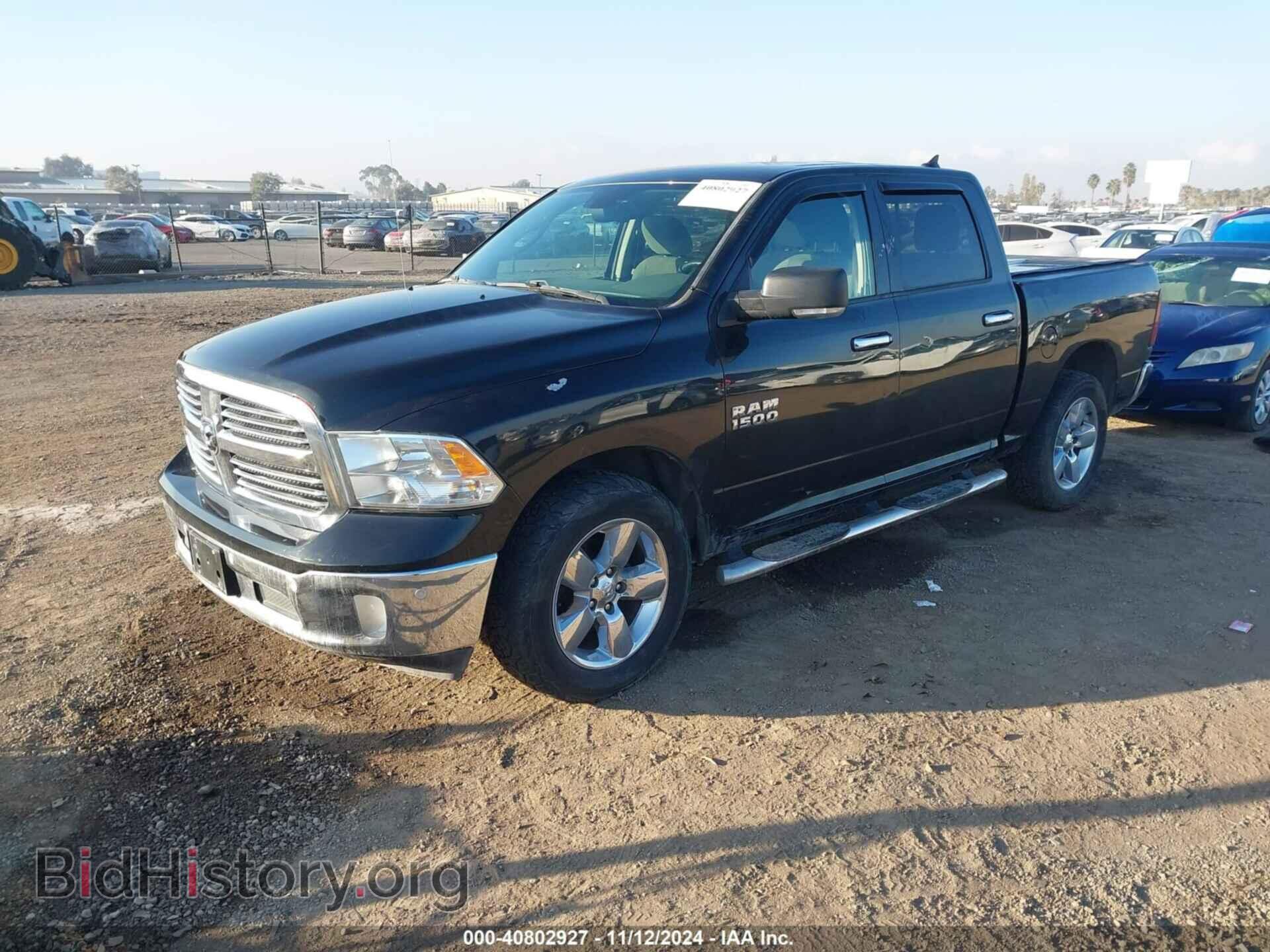 2018 RAM 1500 - VIN: 1C6RR6LG6JS112596 - Фото 2