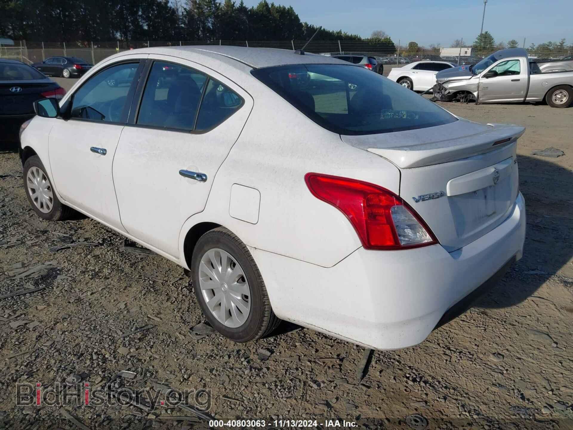 2018 NISSAN VERSA - VIN: 3N1CN7AP1JL850164 - Фото 3