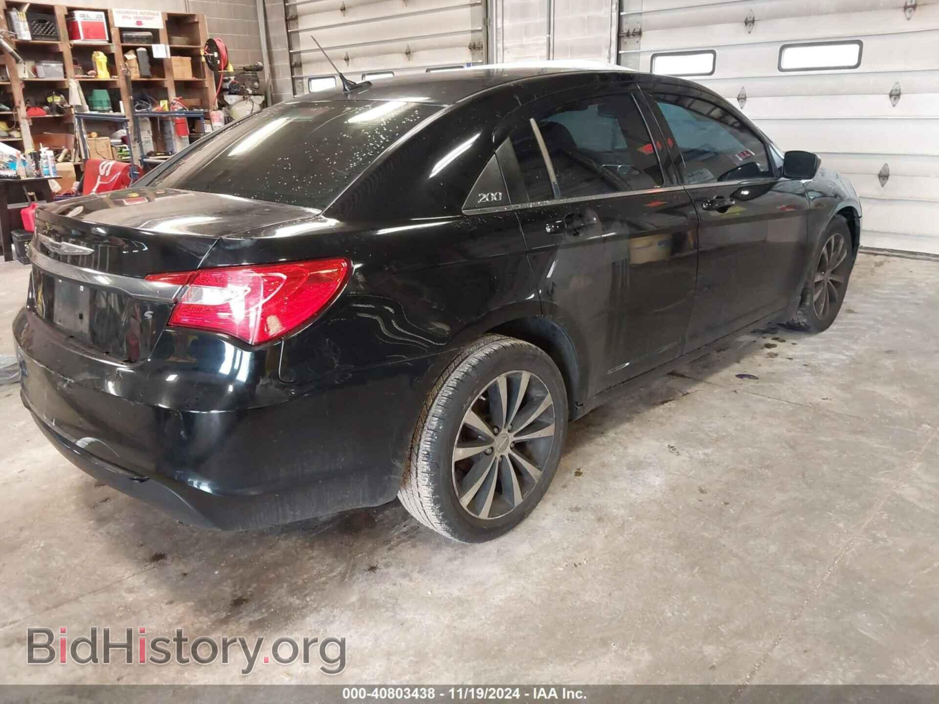 2011 CHRYSLER 200 - VIN: 1C3BC8FGXBN567670 - Фото 4