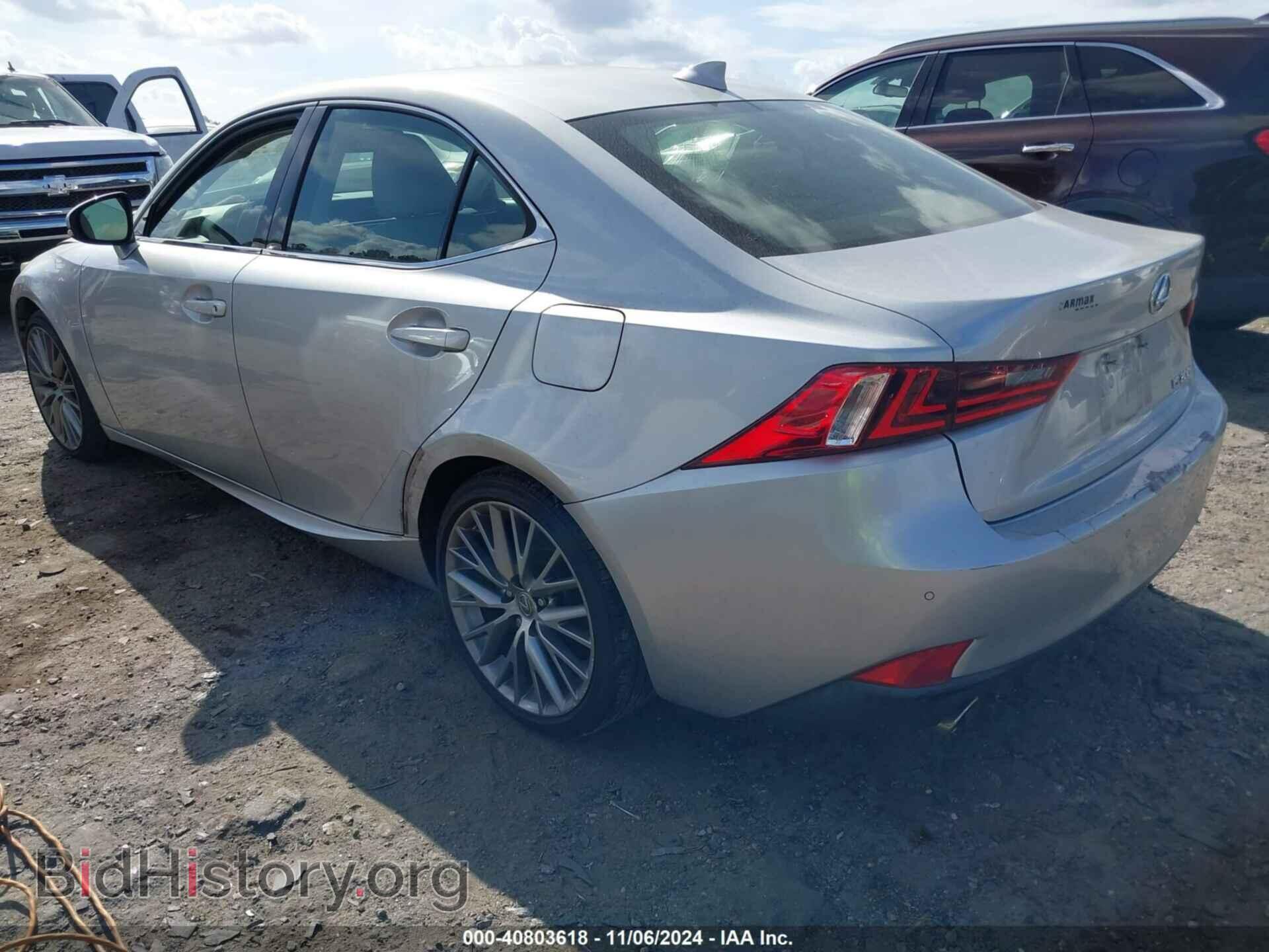2016 LEXUS IS 200T - VIN: JTHBA1D20G5024365 - Фото 3