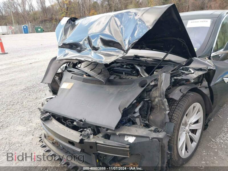 2016 Tesla MODEL S (VIN 5YJSA1E24GF169357) — фото 6 из 17