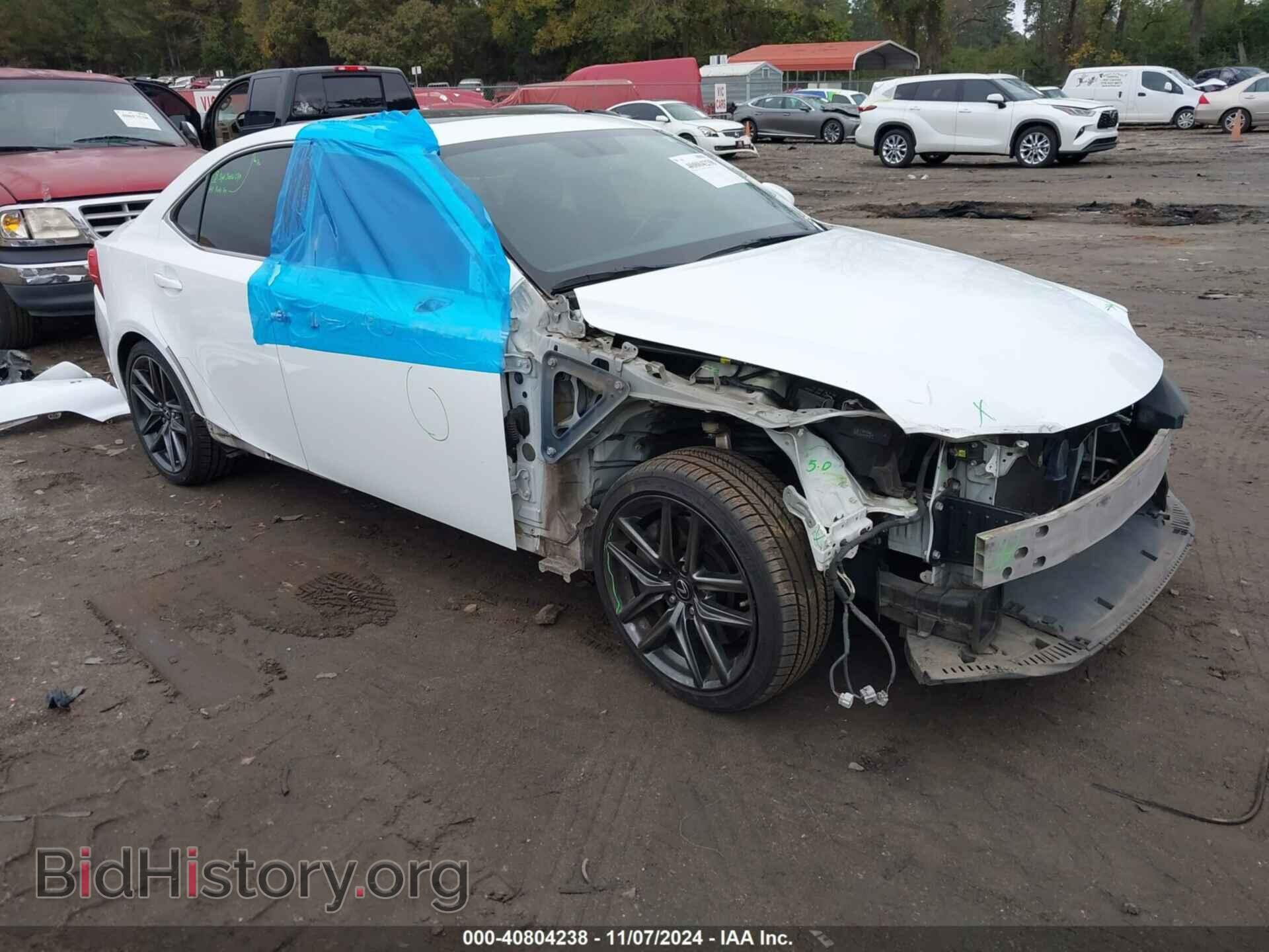 Фотография JTHBE1D2XF5015336 - LEXUS IS 350 2015