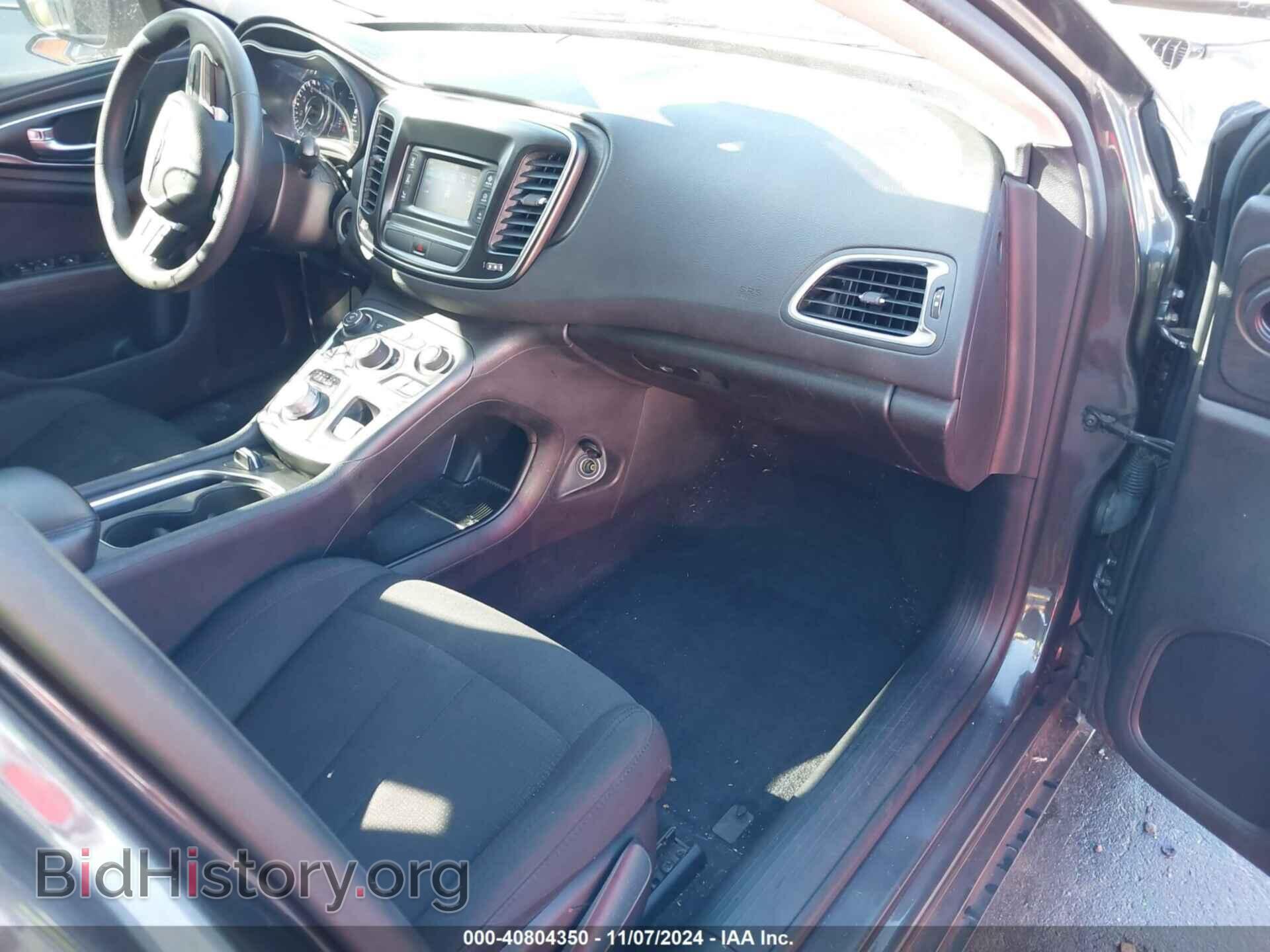 2016 CHRYSLER 200 - VIN: 1C3CCCAB3GN133049 - Фото 5