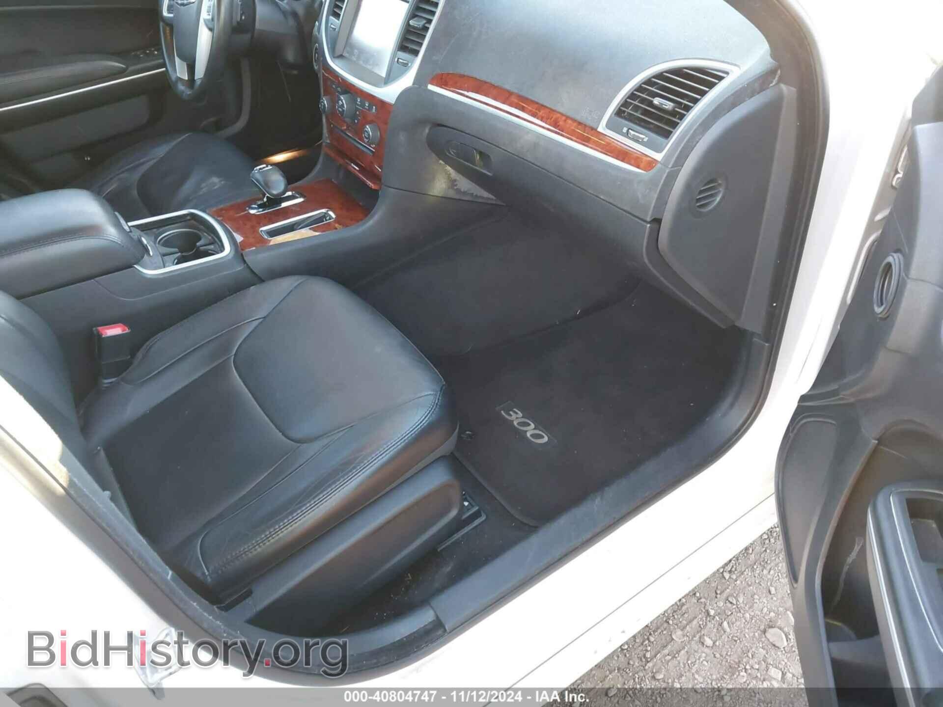 2014 CHRYSLER 300 - VIN: 2C3CCAAG3EH276122 - Фото 5