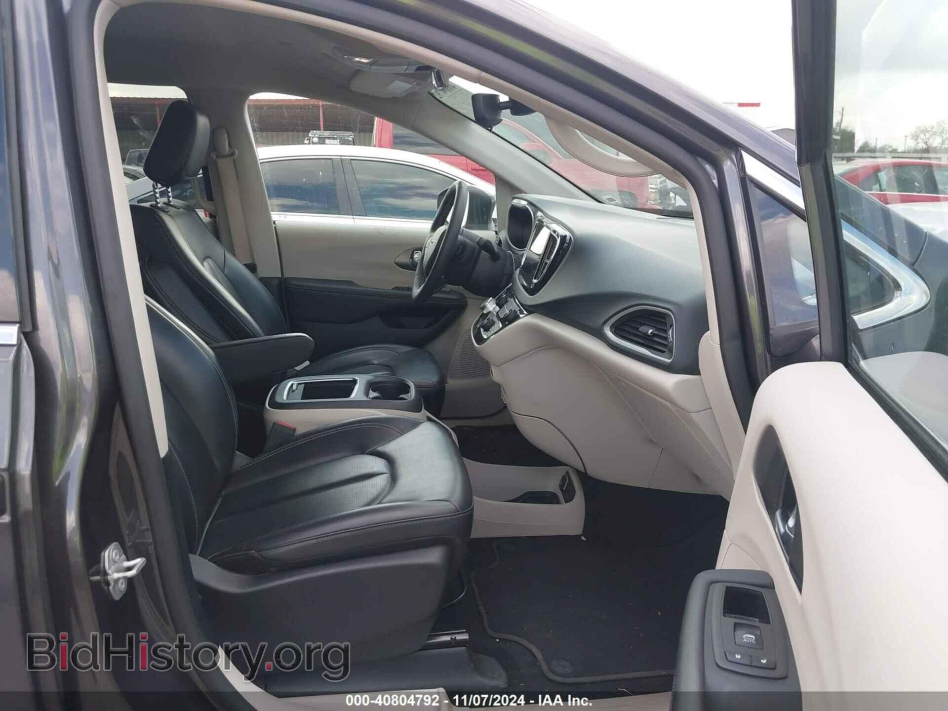 2023 CHRYSLER PACIFICA - VIN: 2C4RC1BG9PR594375 - Фото 5