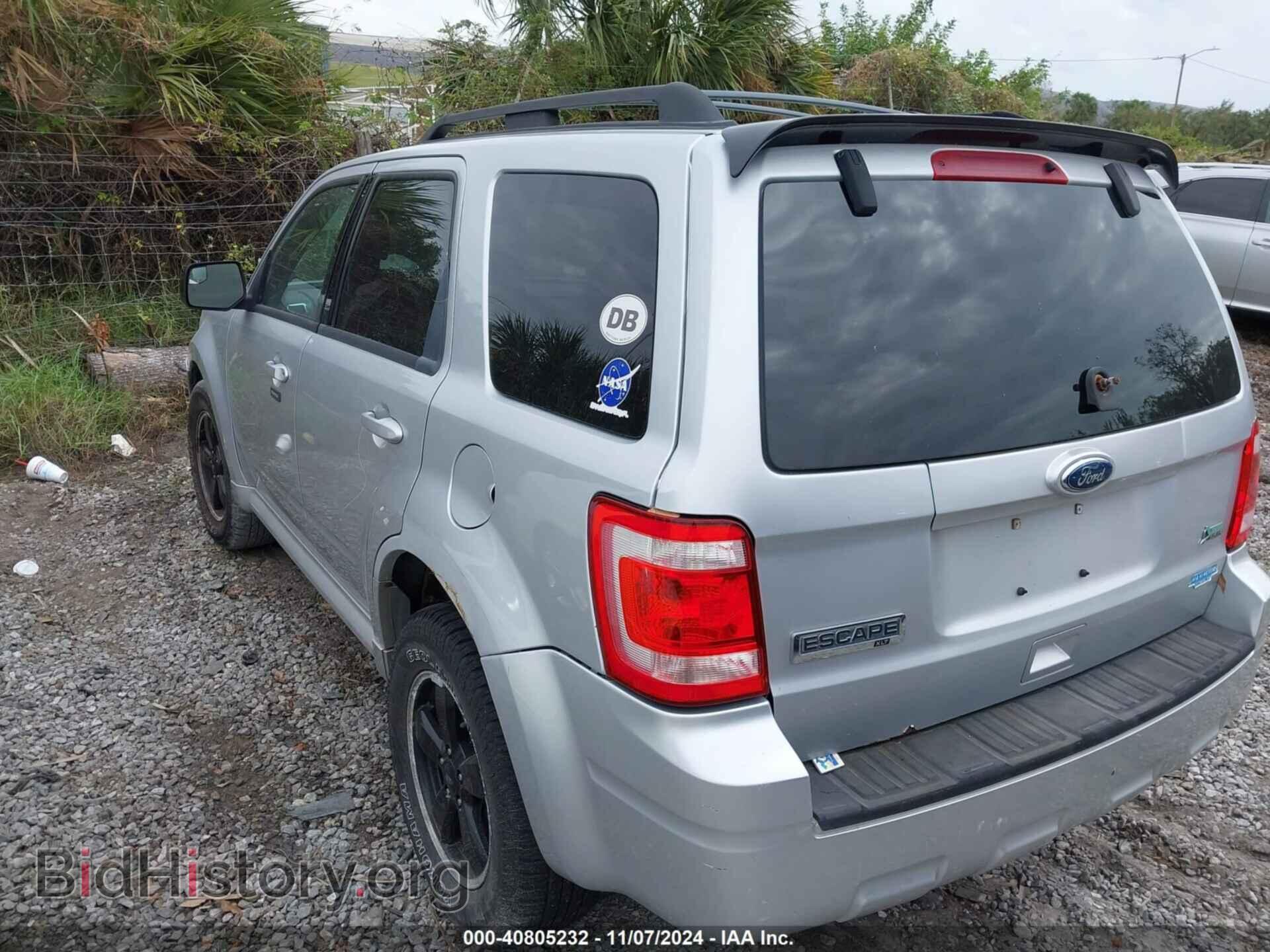 2011 FORD ESCAPE - VIN: 1FMCU9DG2BKA24624 - Фото 3