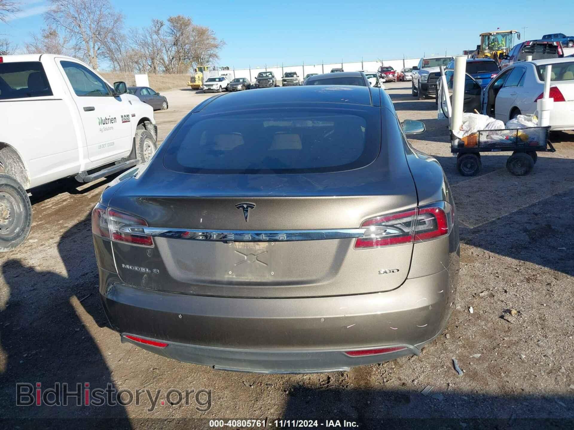 2015 TESLA MODEL S - VIN: 5YJSA1E25FF115077 - Фото 15