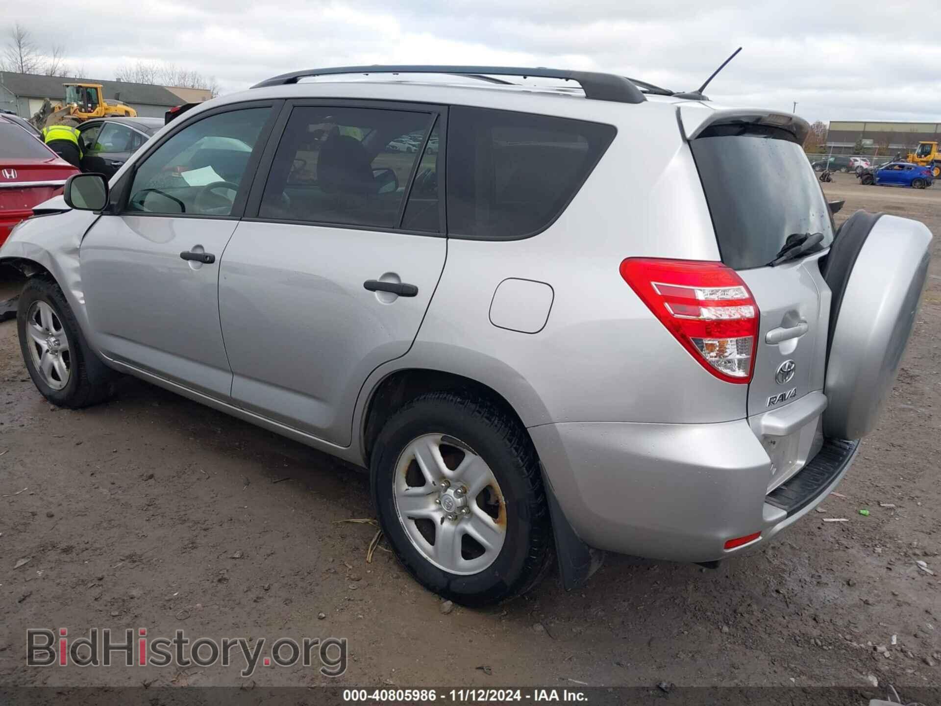 2011 TOYOTA RAV4 - VIN: 2T3BF4DV9BW152832 - Фото 3