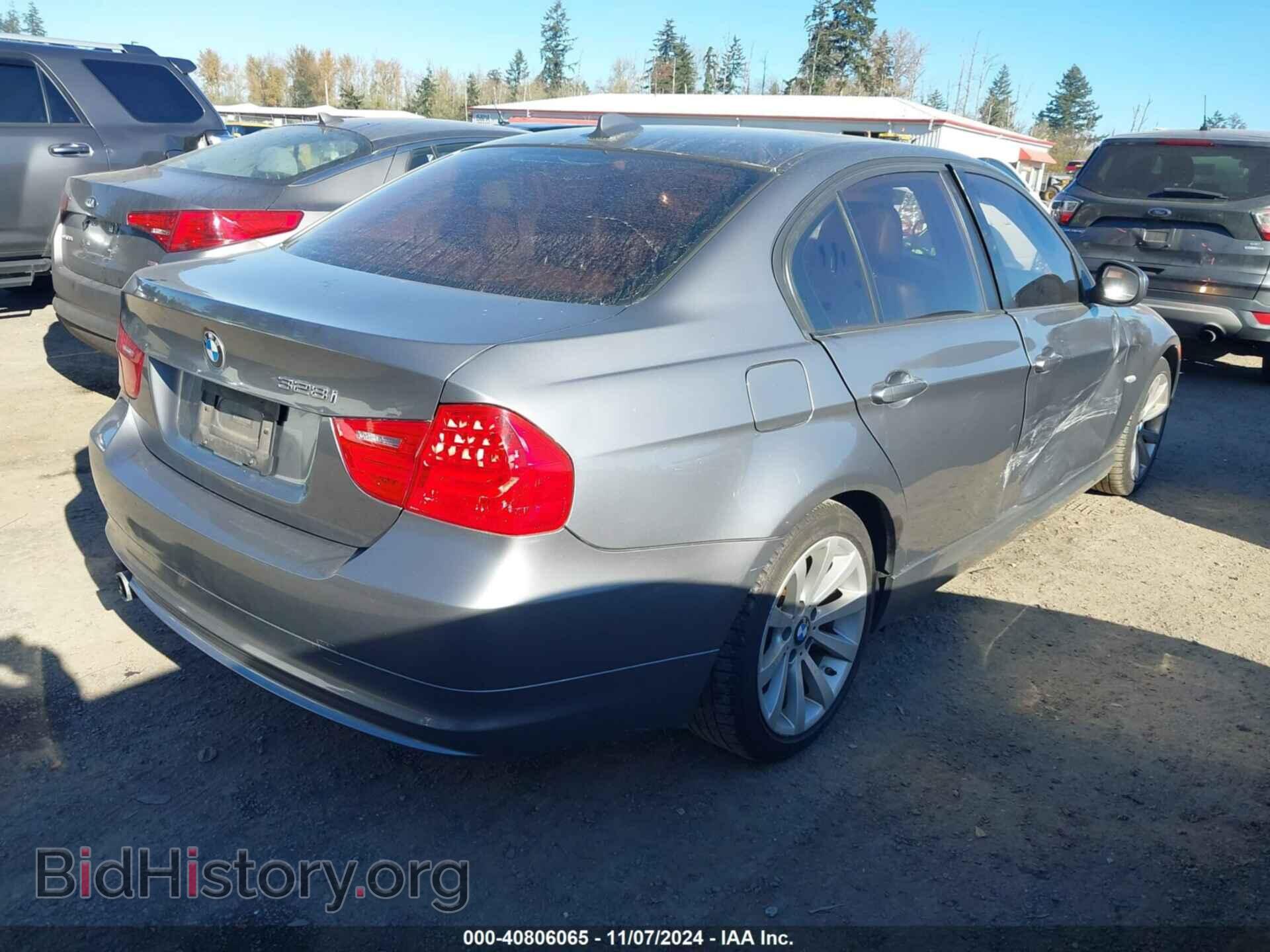 2011 BMW 328I - VIN: WBAPH5C5XBF093148 - Фото 4
