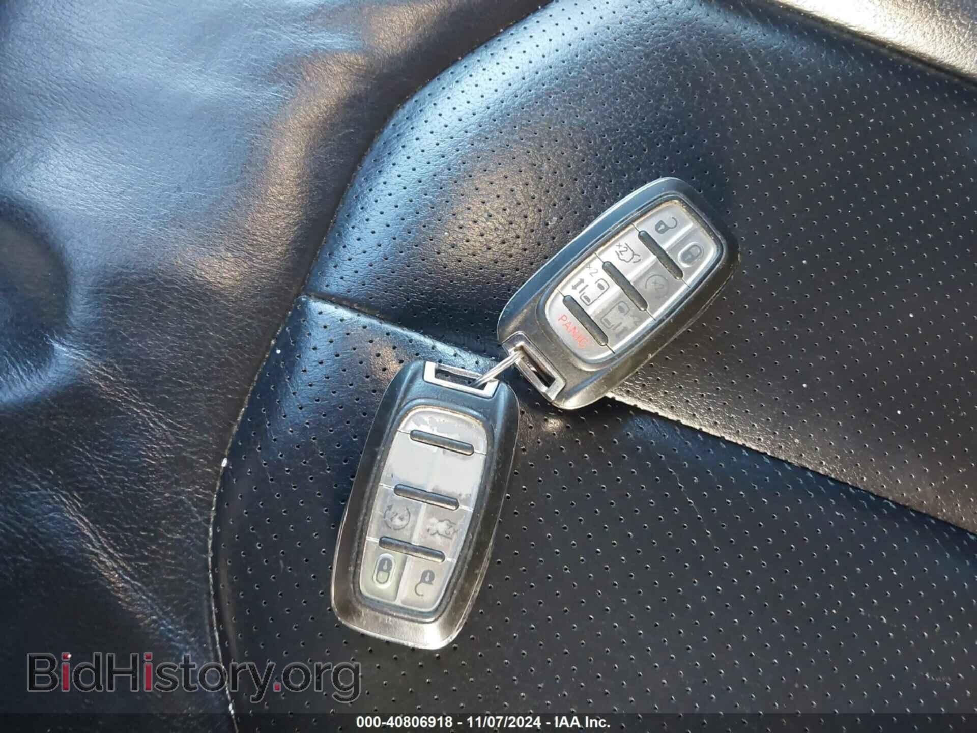 2018 CHRYSLER PACIFICA - VIN: 2C4RC1BG9JR115198 - Фото 11
