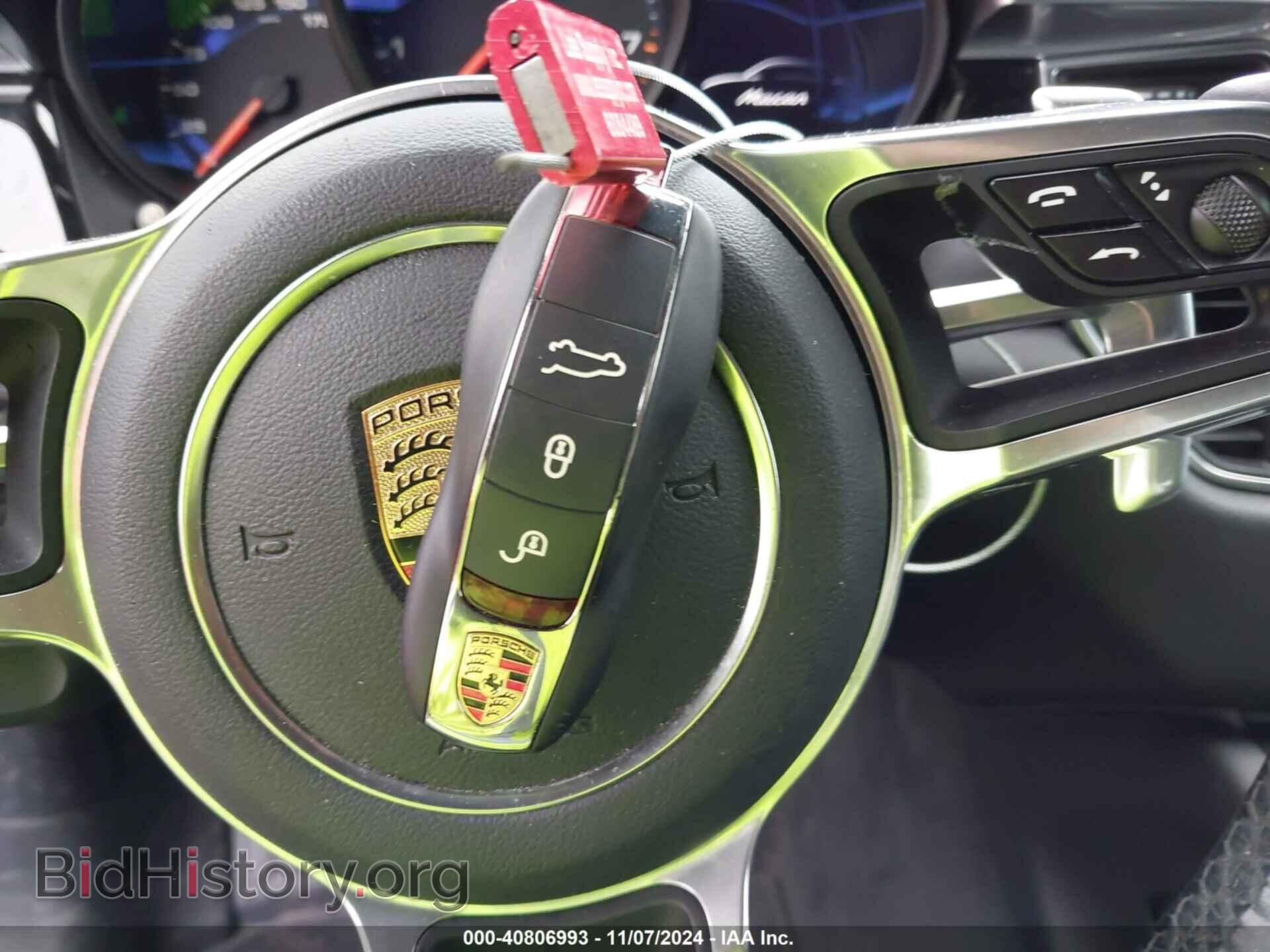 2017 PORSCHE MACAN - VIN: WP1AA2A57HLB82909 - Photo 11