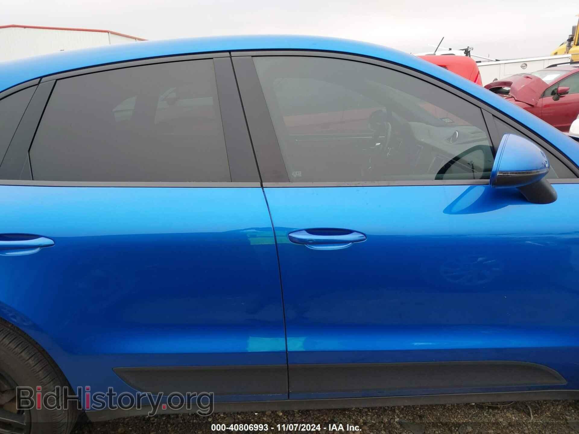 2017 PORSCHE MACAN - VIN: WP1AA2A57HLB82909 - Photo 13