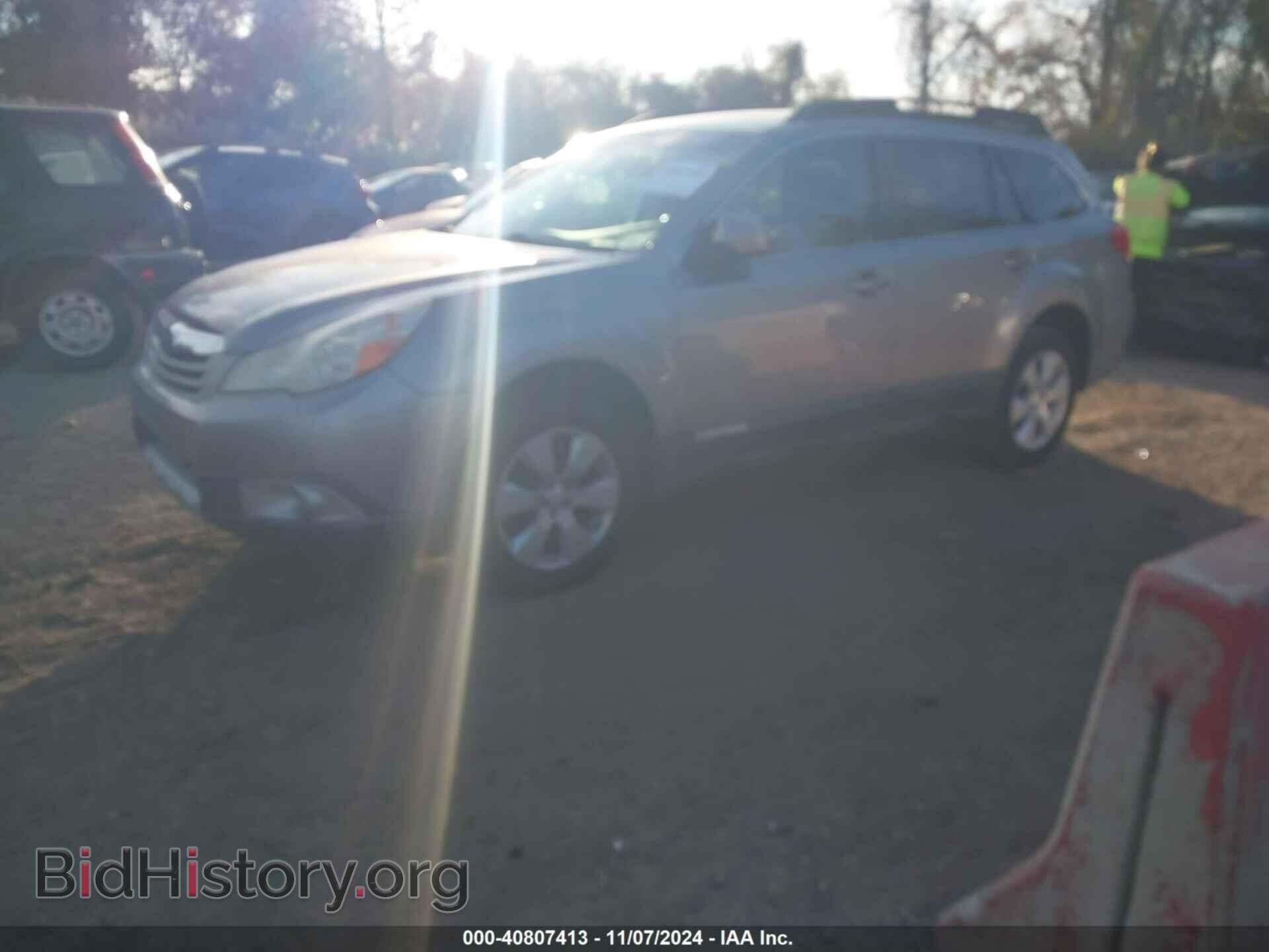 2011 SUBARU OUTBACK - VIN: 4S4BRBKC3B3377288 - Фото 2