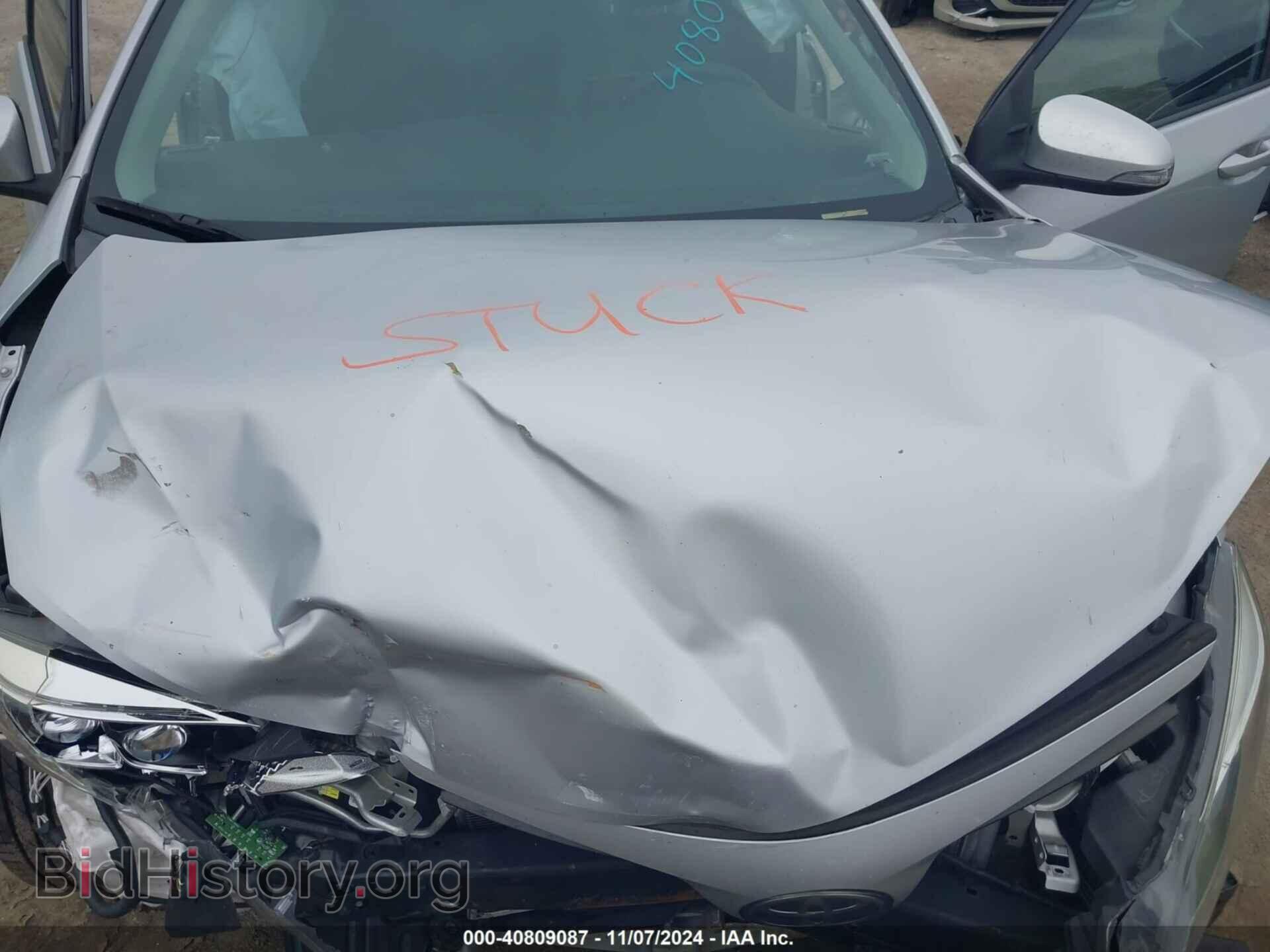2018 TOYOTA COROLLA - VIN: 5YFBURHE2JP796632 - Фото 10