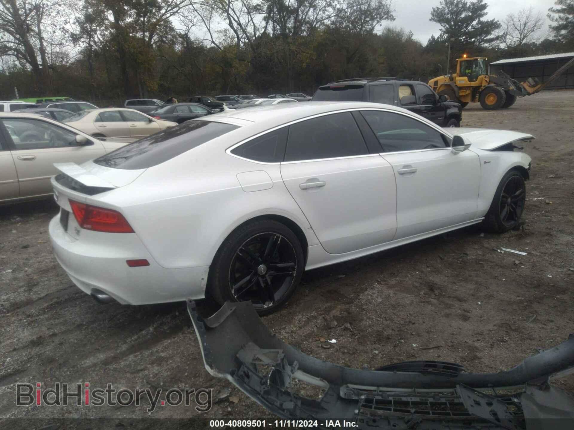 2013 AUDI A7 - VIN: WAUYGAFC4DN069804 - Фото 4