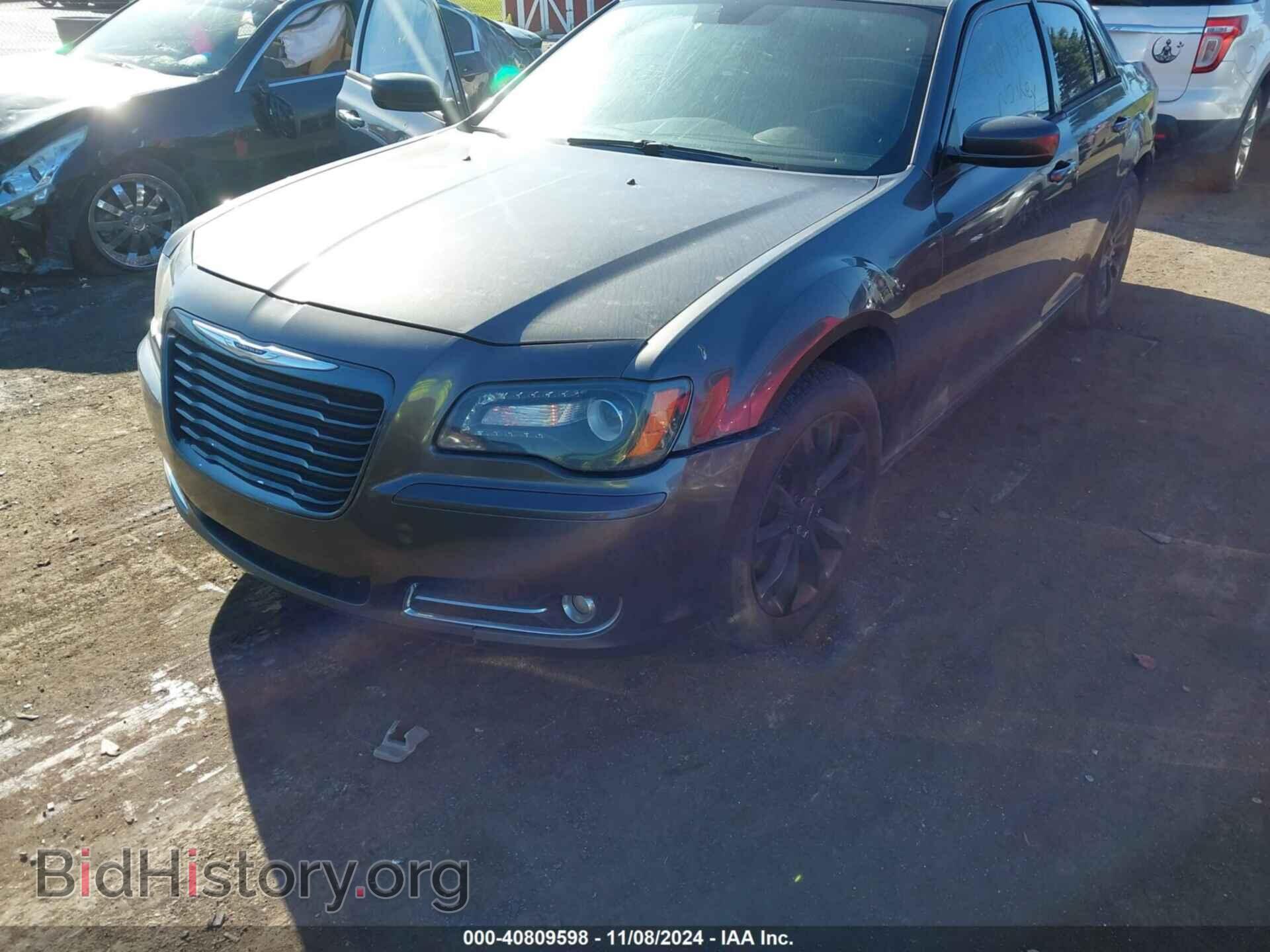 2014 CHRYSLER 300 - VIN: 2C3CCAGG6EH222675 - Фото 2