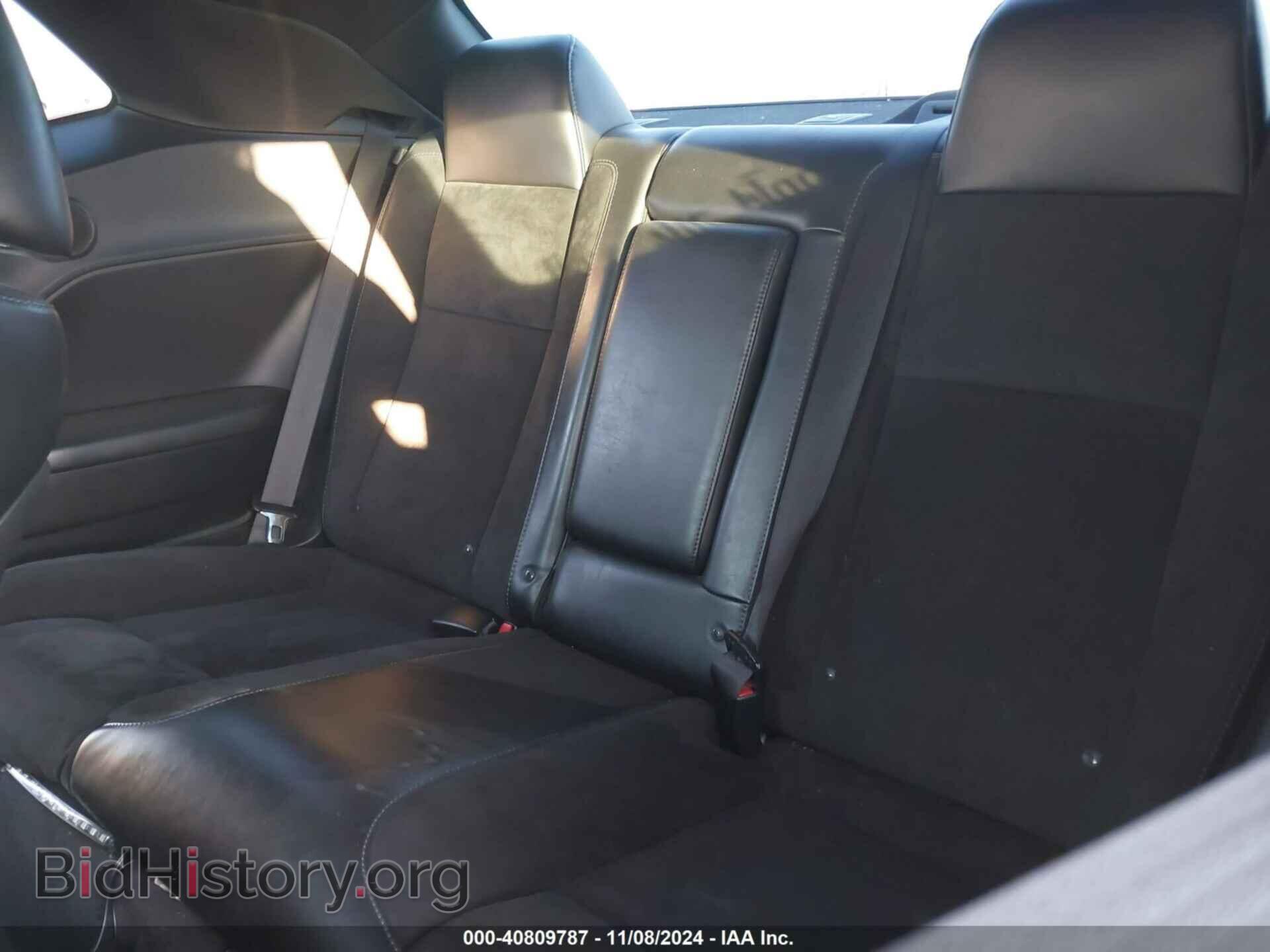 2017 DODGE CHALLENGER - VIN: 2C3CDZFJ1HH588802 - Фото 8