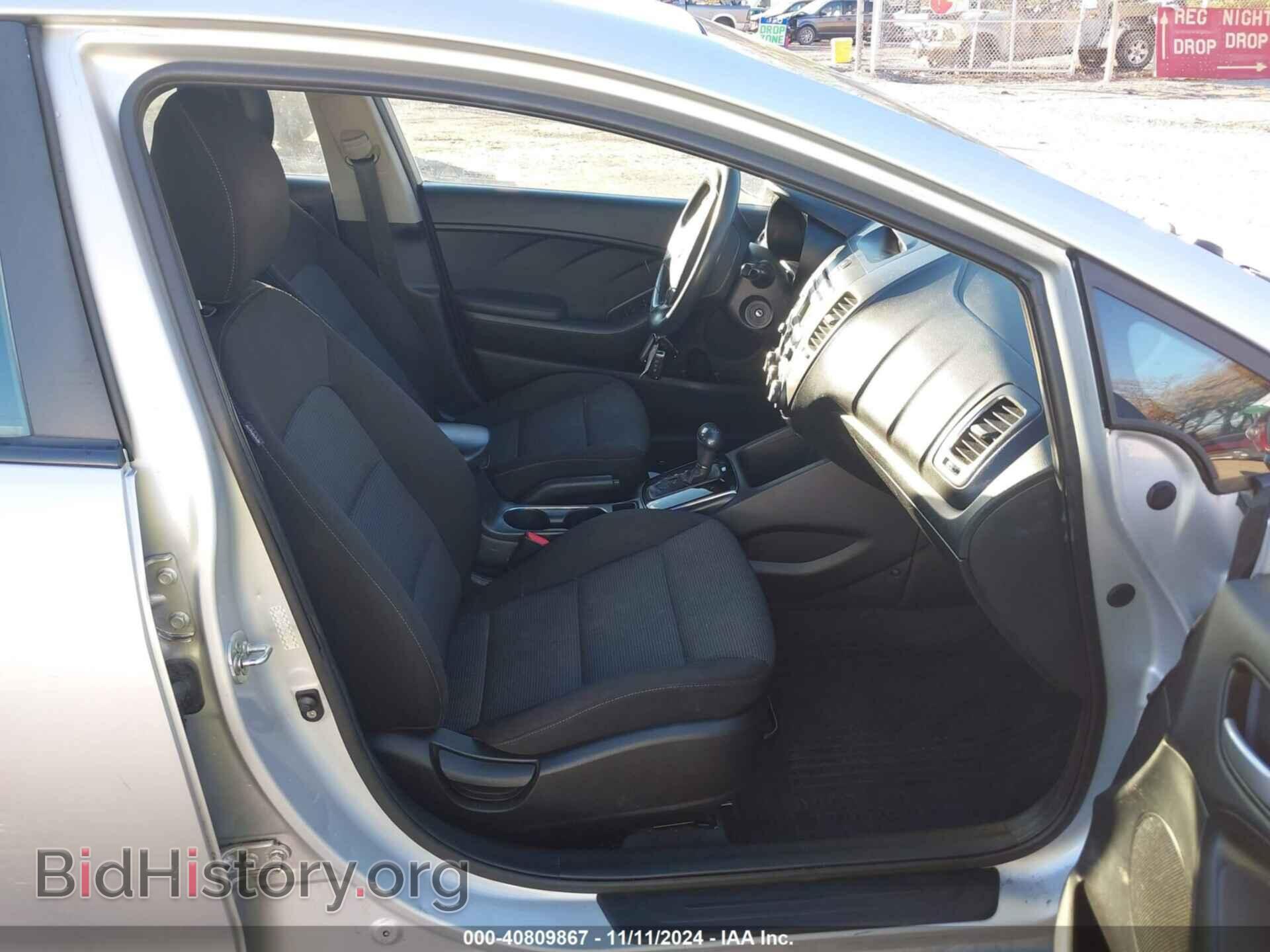 2017 KIA FORTE - VIN: 3KPFK4A71HE070469 - Фото 5