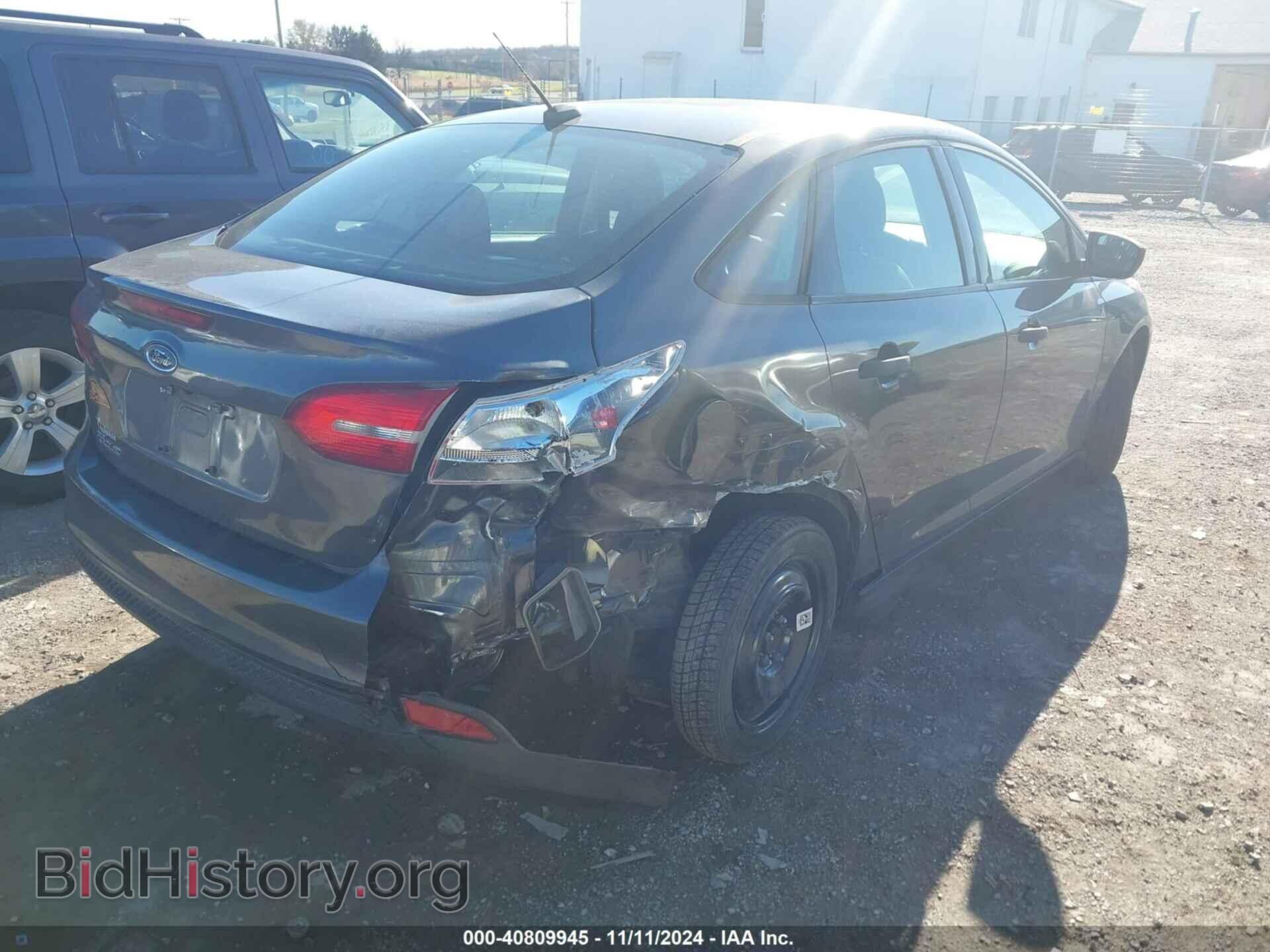 2017 FORD FOCUS - VIN: 1FADP3E20HL327636 - Фото 4
