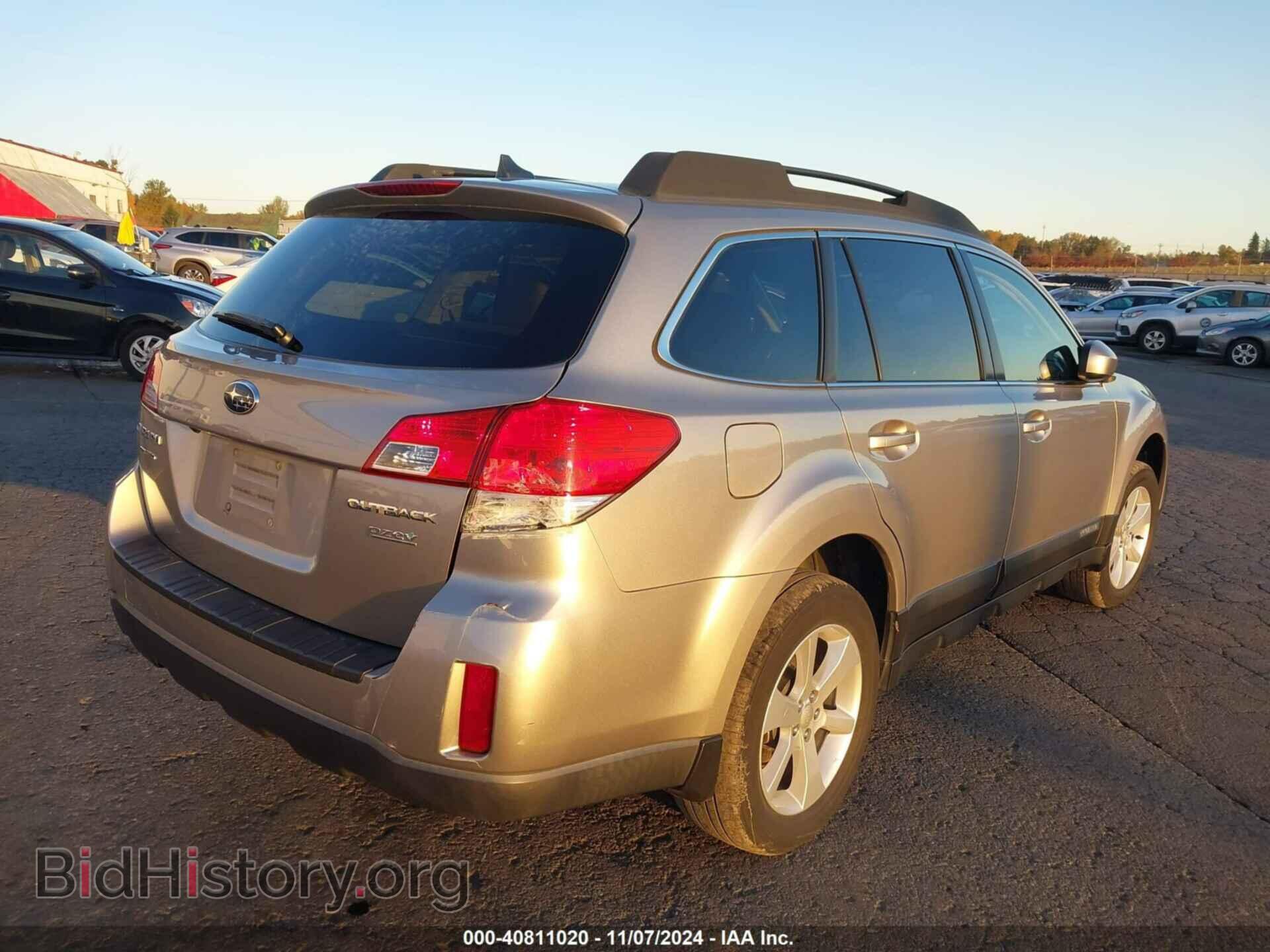 2014 SUBARU OUTBACK - VIN: 4S4BRBDC8E3225377 - Photo 4
