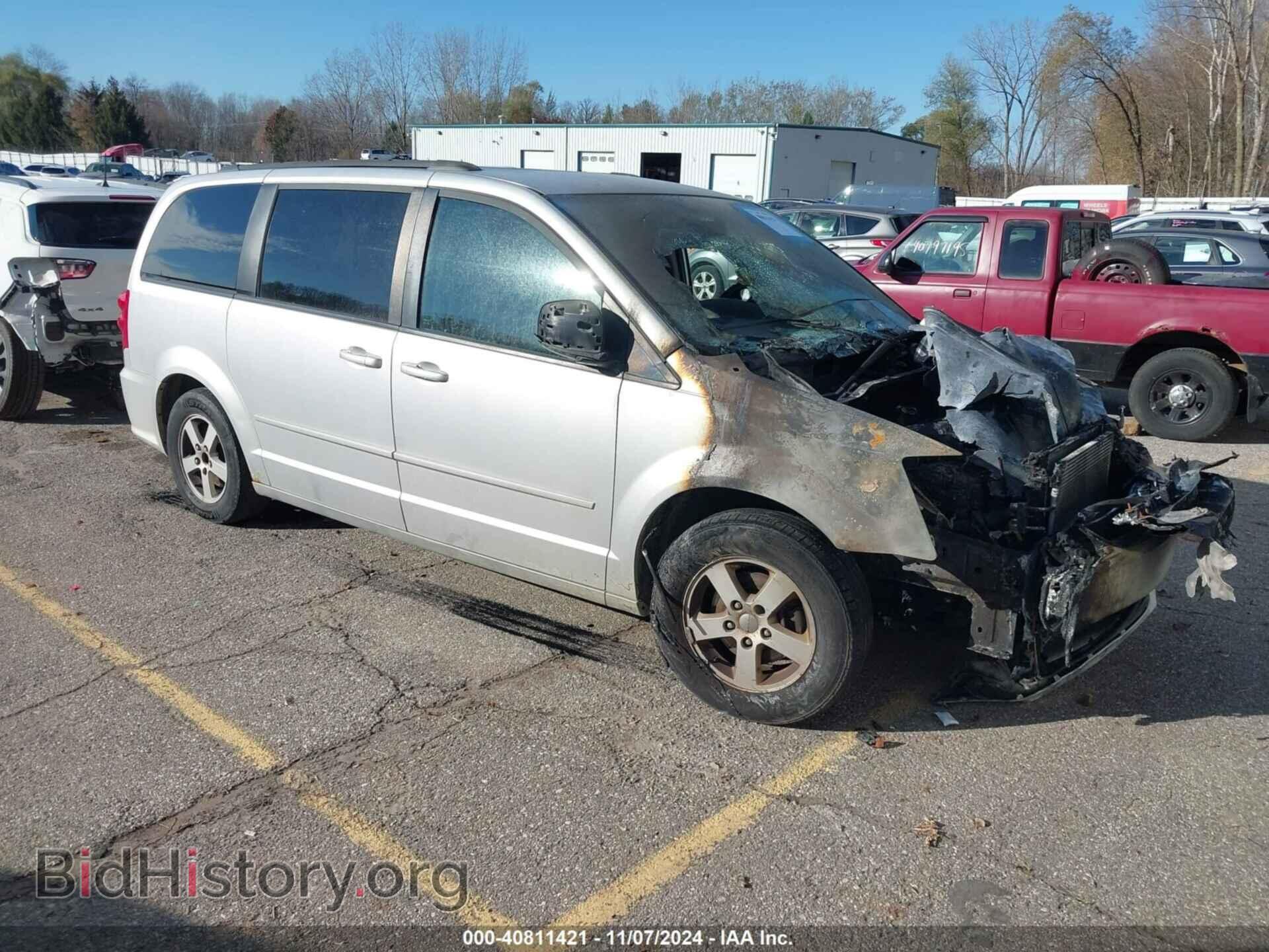 Фотография 2D4RN3DG3BR638790 - DODGE GRAND CARAVAN 2011