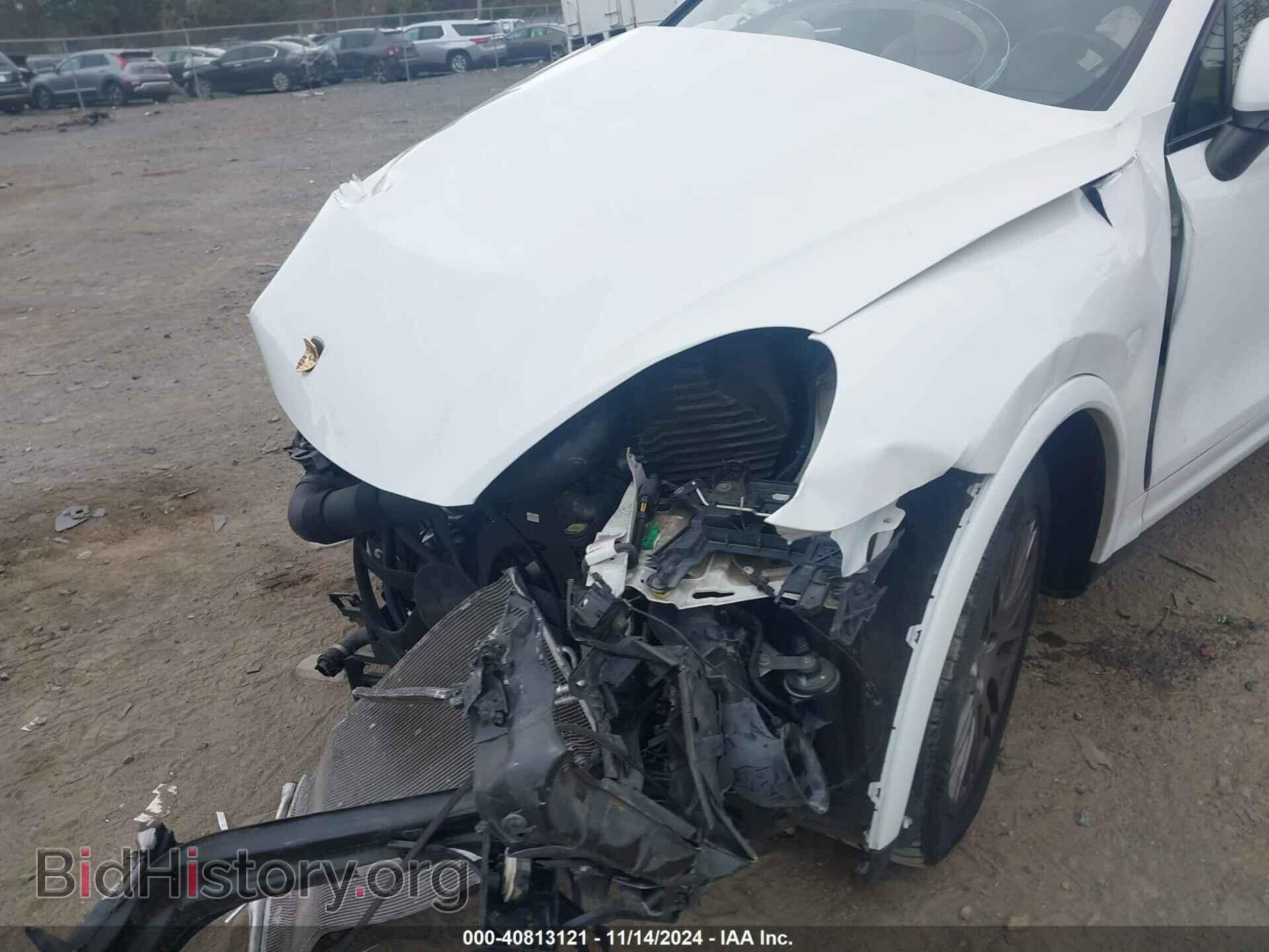 2018 PORSCHE CAYENNE - VIN: WP1AA2A21JKA00784 - Фото 6