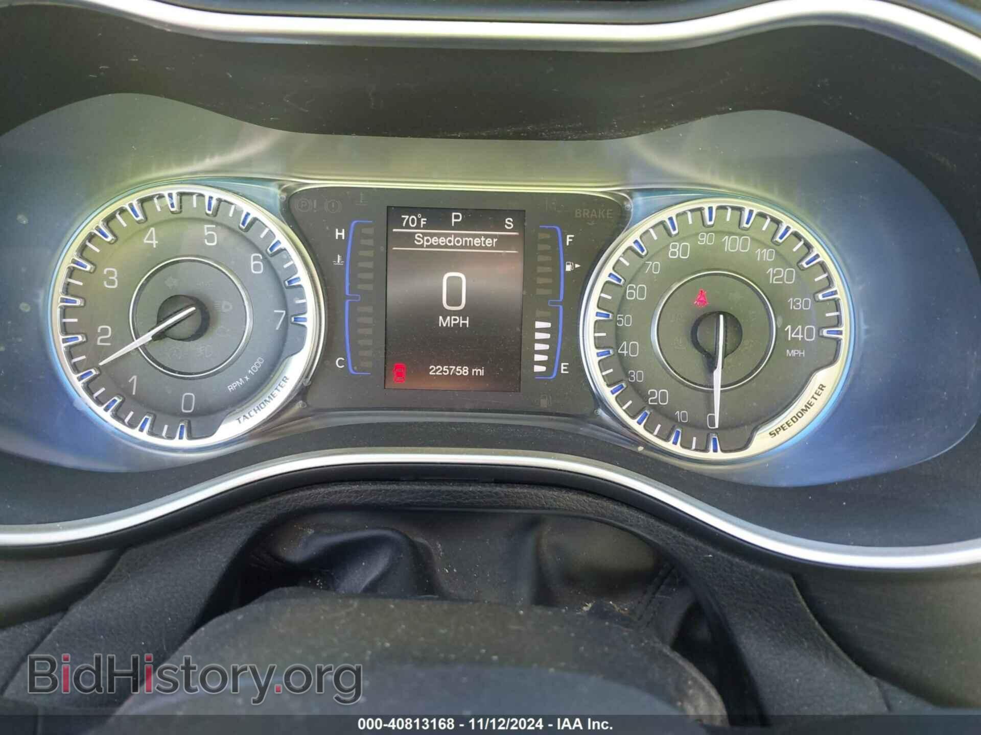 2016 CHRYSLER 200 - VIN: 1C3CCCAB0GN129007 - Фото 7