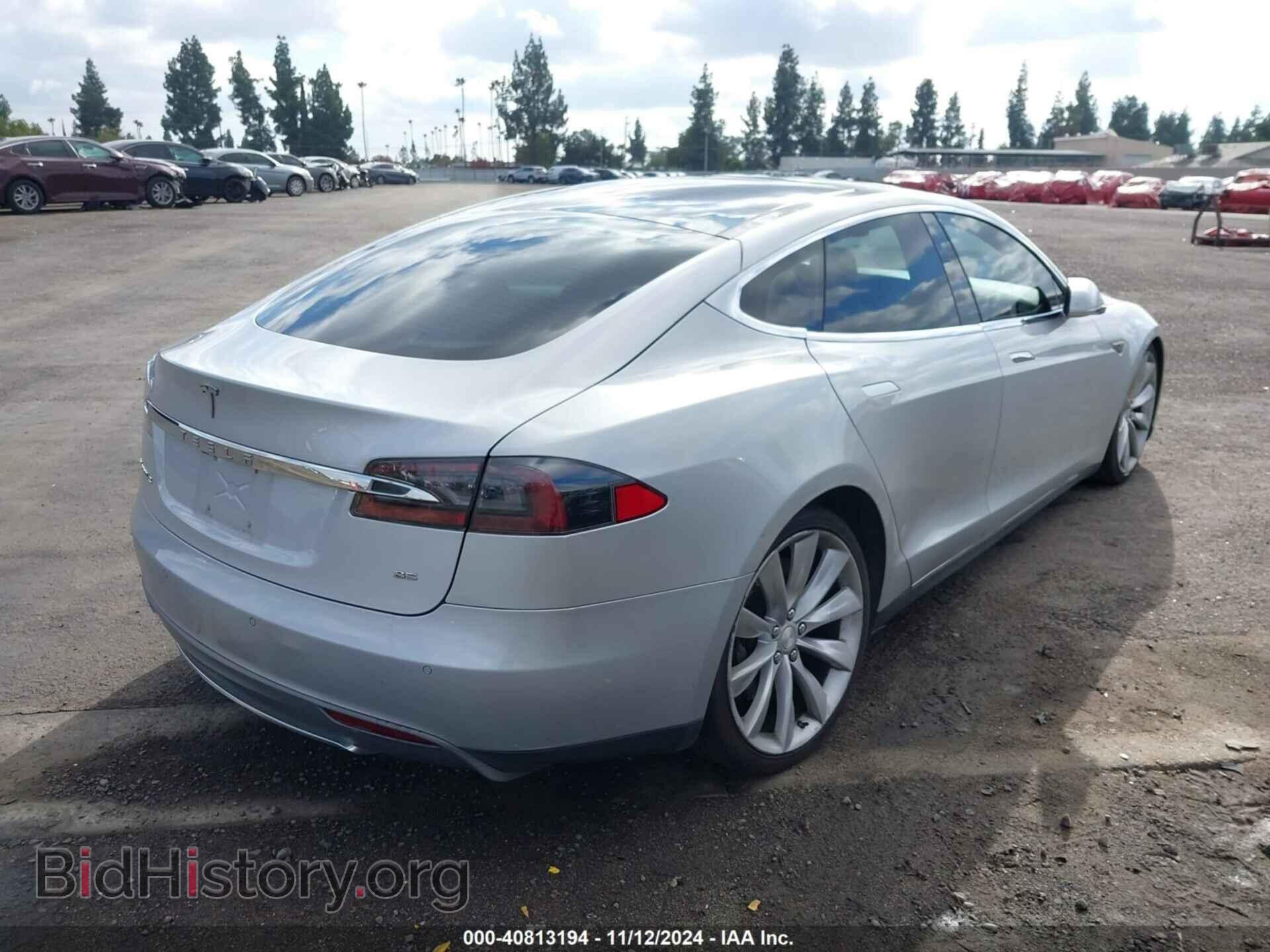2013 TESLA MODEL S - VIN: 5YJSA1CN9DFP28152 - Фото 4