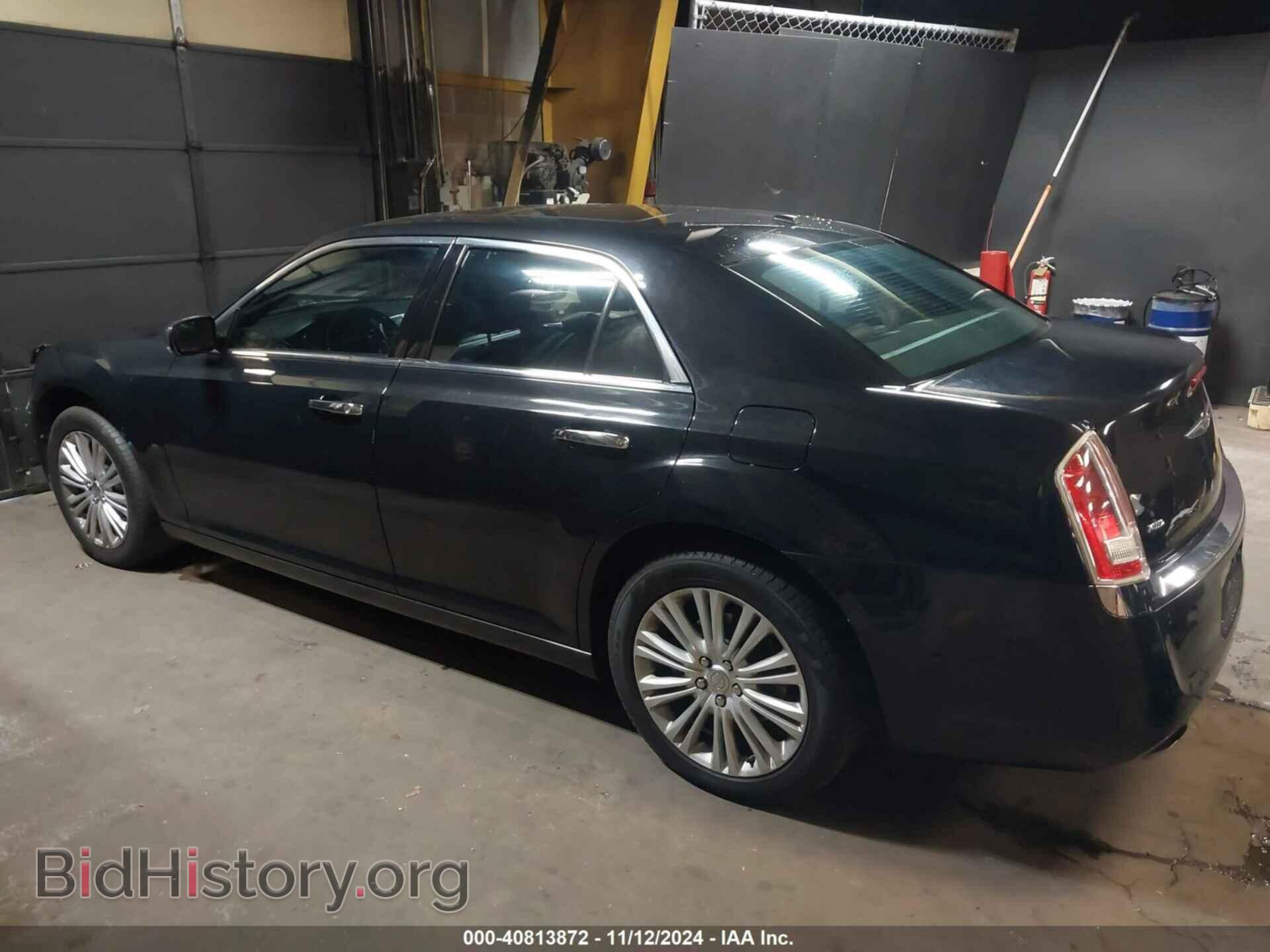 2014 CHRYSLER 300C - VIN: 2C3CCAKT2EH352750 - Фото 3