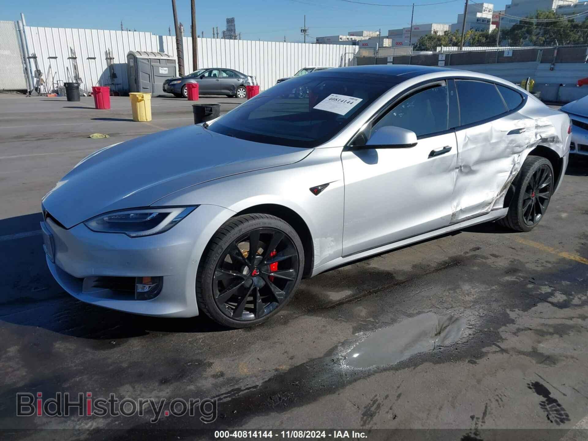 2018 TESLA MODEL S - VIN: 5YJSA1E42JF275766 - Photo 2