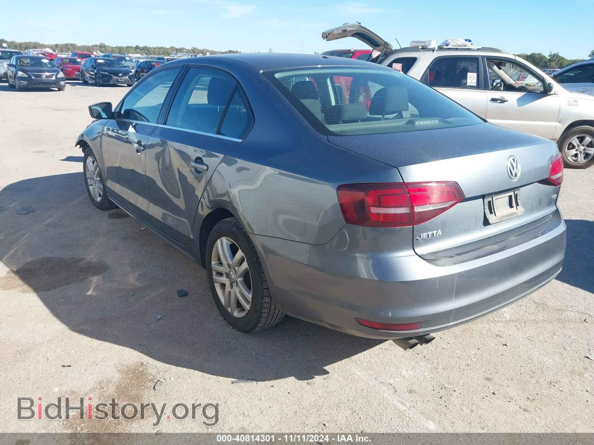 2017 VOLKSWAGEN JETTA - VIN: 3VW2B7AJ5HM353178 - Фото 3