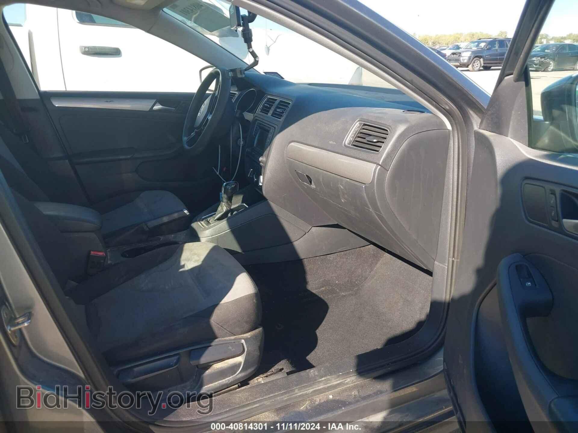 2017 VOLKSWAGEN JETTA - VIN: 3VW2B7AJ5HM353178 - Фото 5