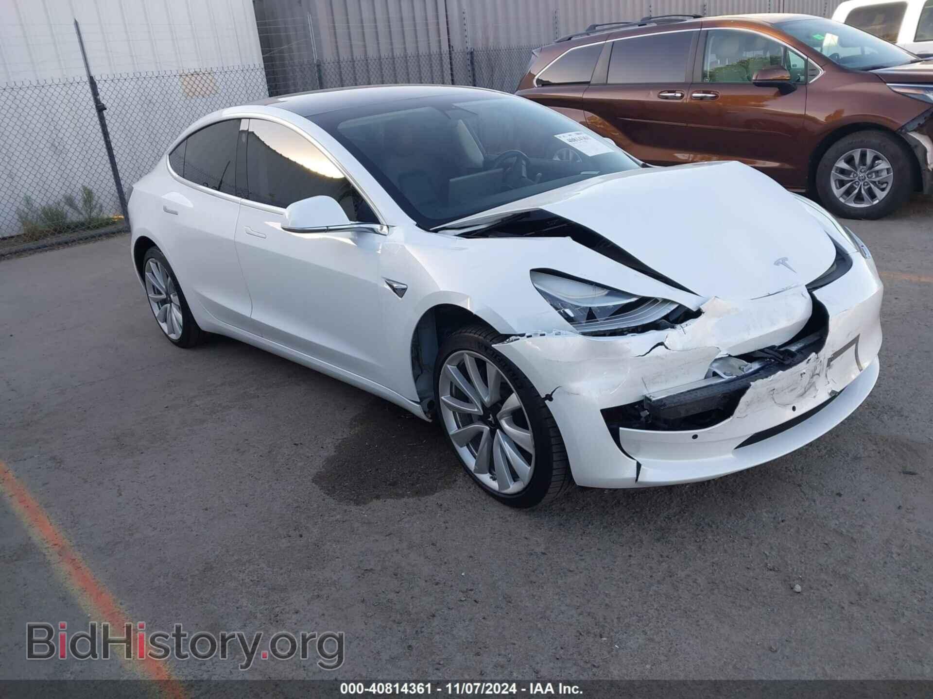 Фотография 5YJ3E1EA5JF059098 - TESLA MODEL 3 2018