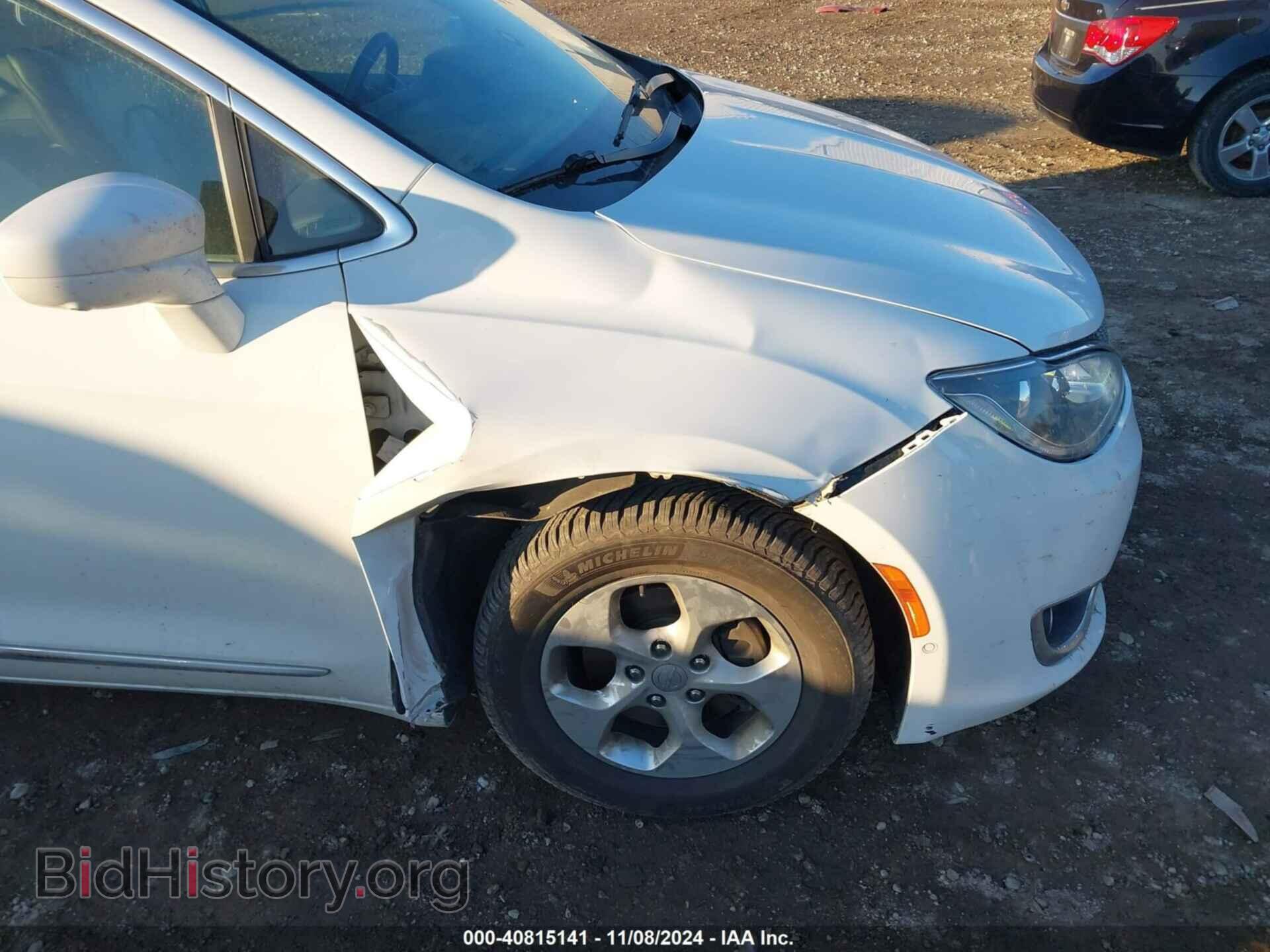 2017 CHRYSLER PACIFICA - VIN: 2C4RC1EG4HR811683 - Photo 6