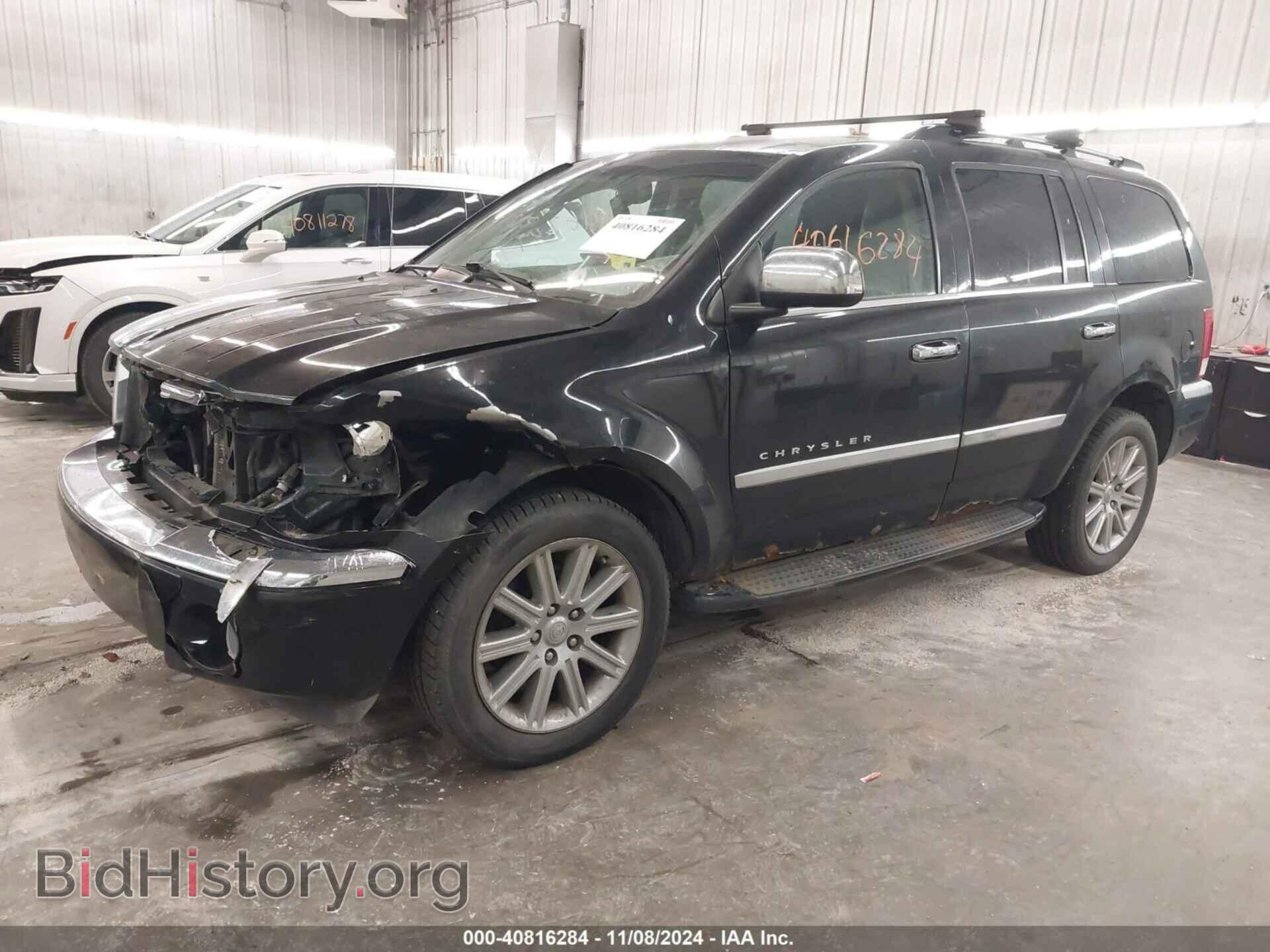 2007 CHRYSLER ASPEN - VIN: 1A8HW582X7F530285 - Фото 2