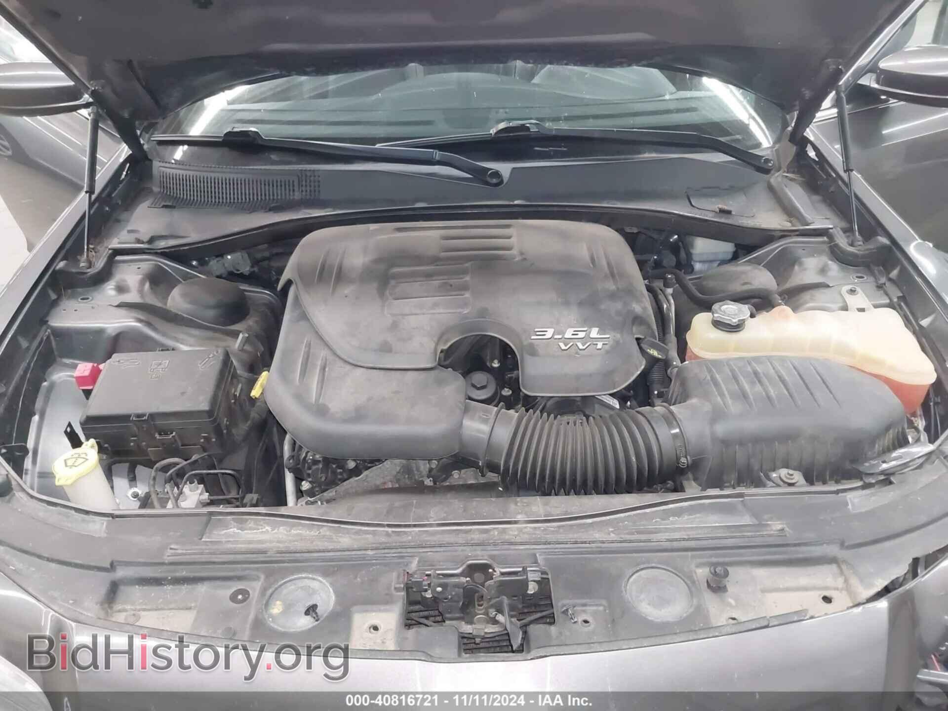 2013 CHRYSLER 300 - VIN: 2C3CCARG2DH558786 - Фото 10