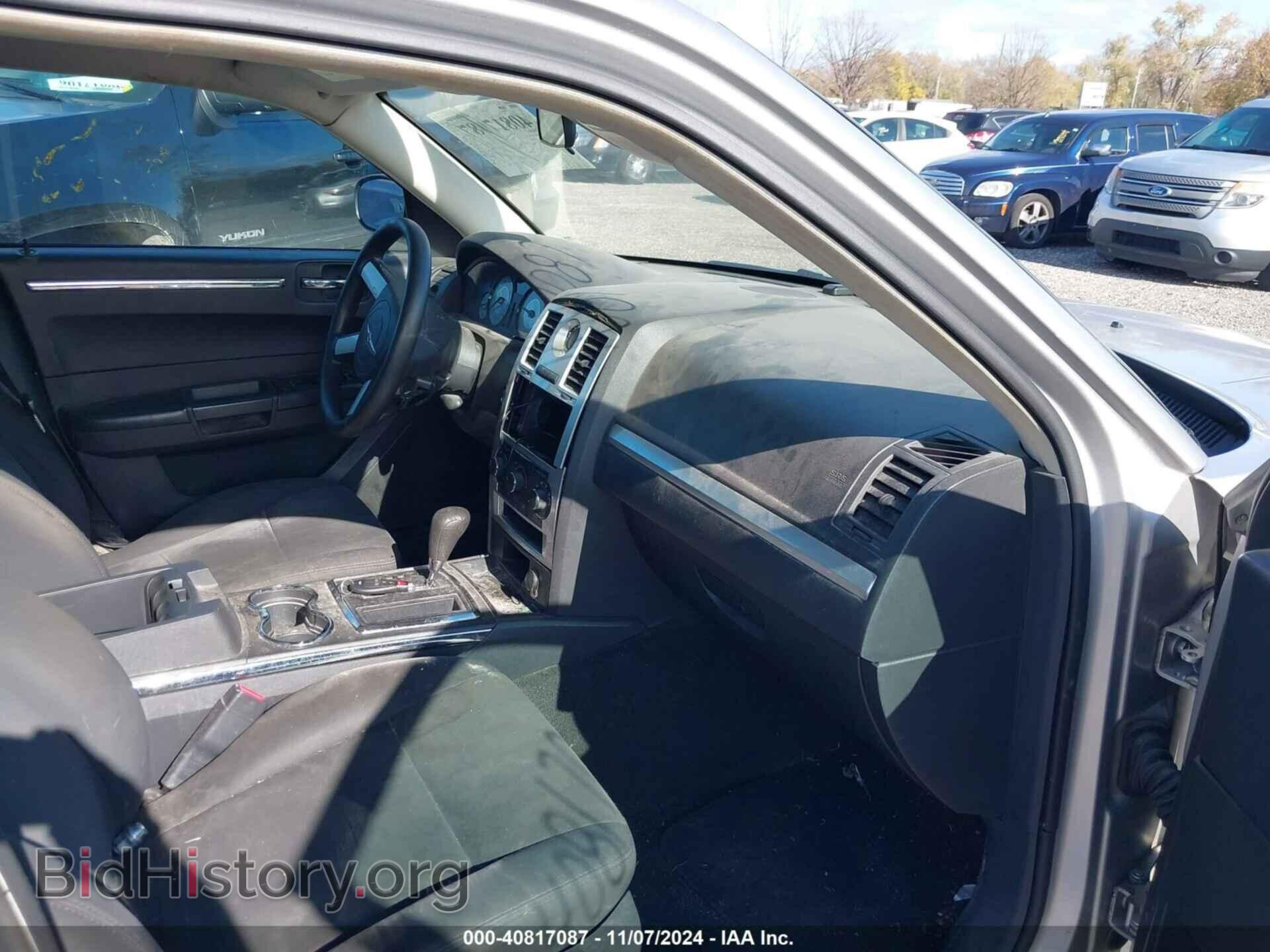 2010 CHRYSLER 300 - VIN: 2C3CA4CD3AH149780 - Фото 5