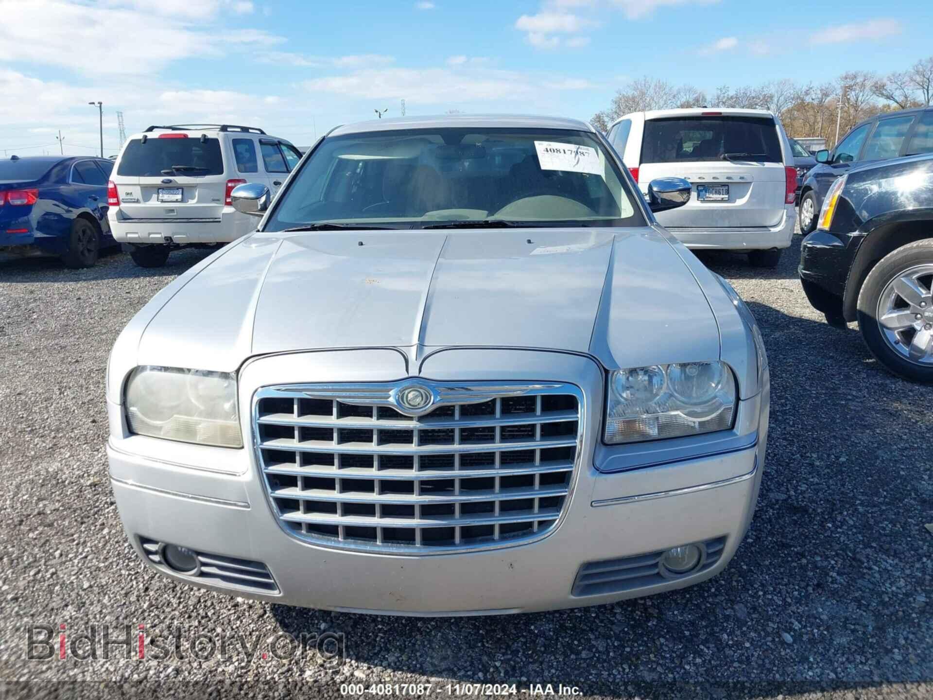 2010 CHRYSLER 300 - VIN: 2C3CA4CD3AH149780 - Фото 6