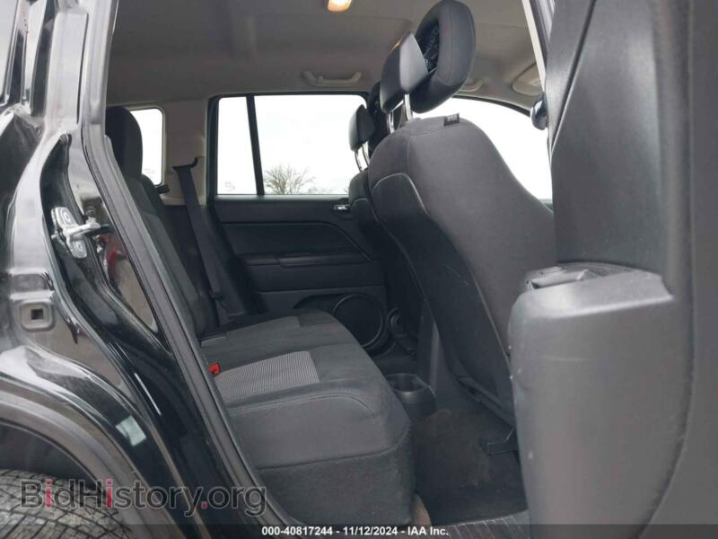 2014 Jeep COMPASS (VIN 1C4NJCBA5ED742906) — фото 8 из 13